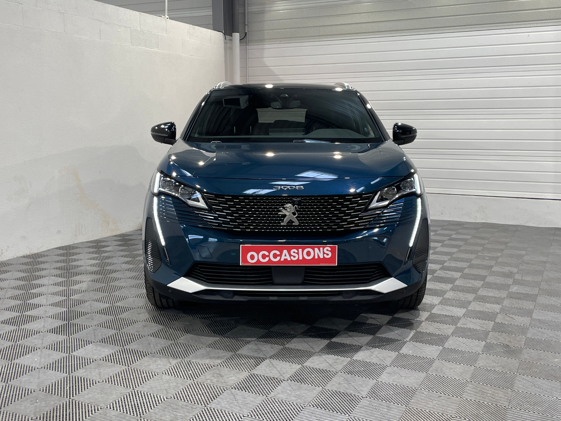 PEUGEOT 3008 Hybrid 136 e-DCS6 GT