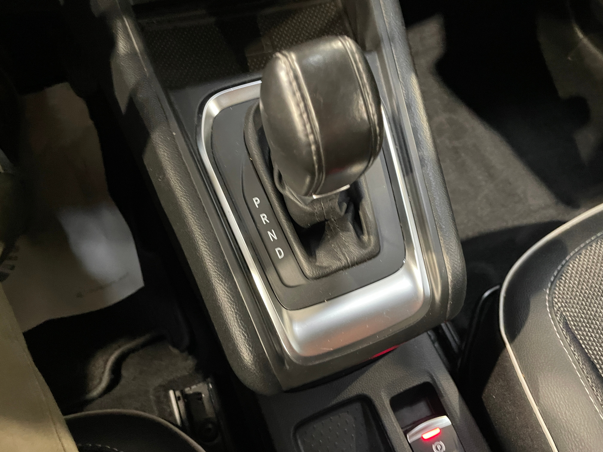 RENAULT CAPTUR TCe 140 EDC - 21 Intens