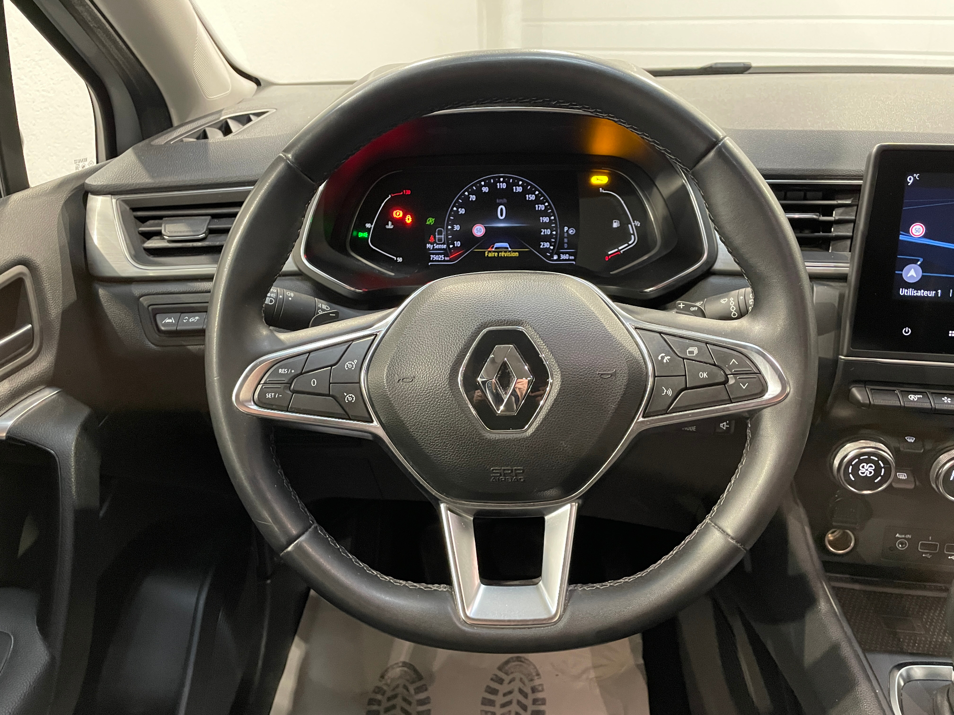 RENAULT CAPTUR TCe 140 EDC - 21 Intens
