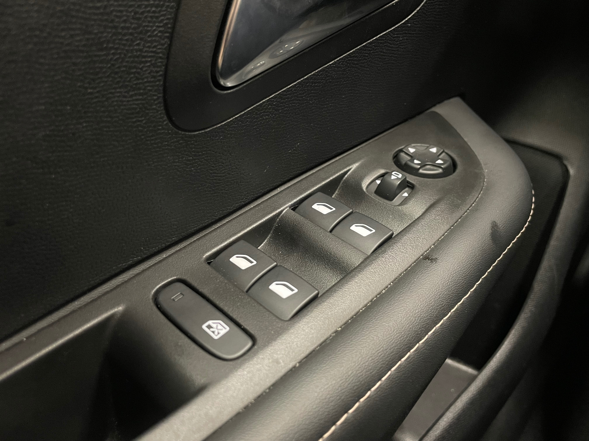 PEUGEOT 208 100 S&S BVM6 Allure