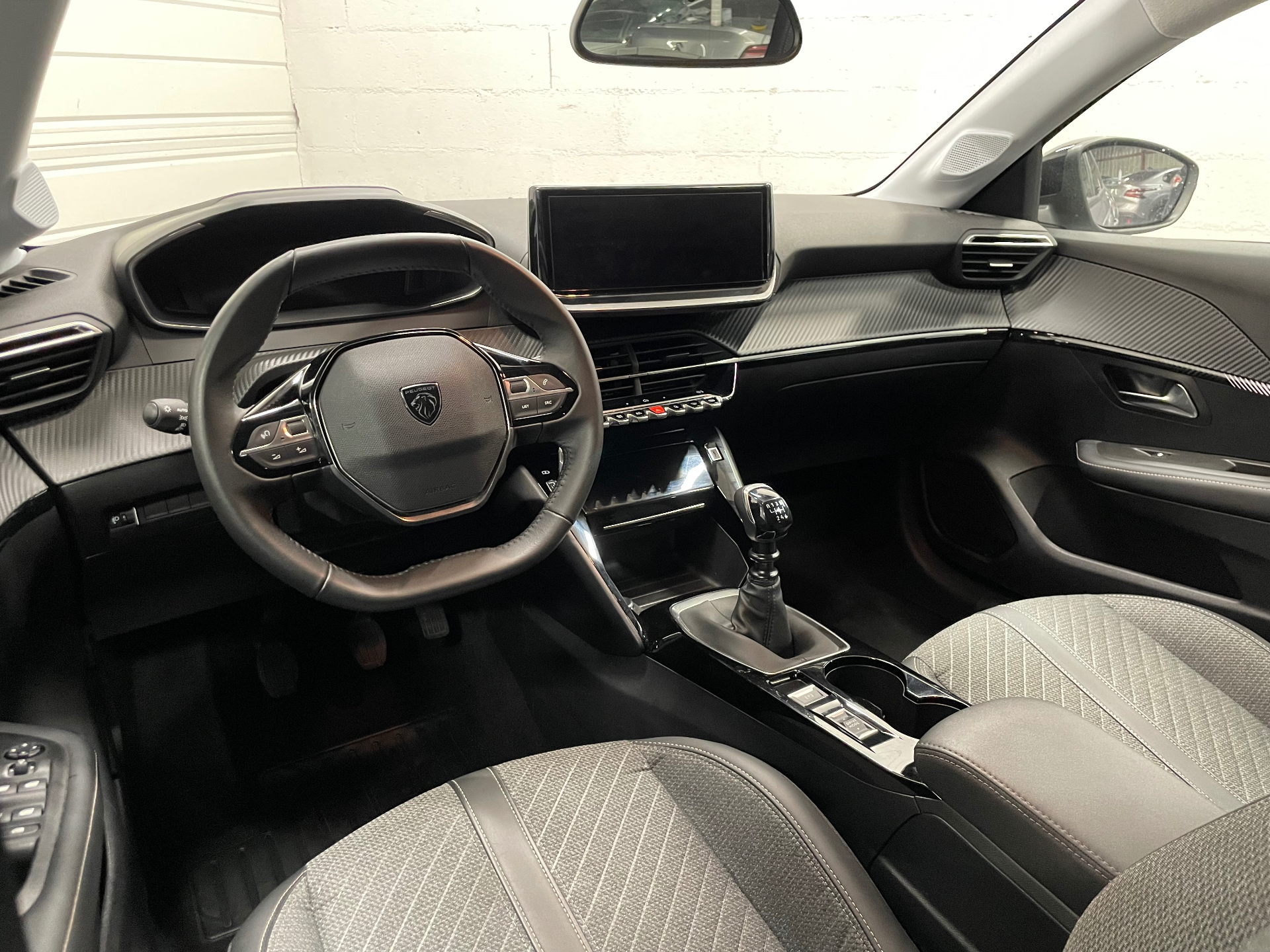 PEUGEOT 208 100 S&S BVM6 Allure