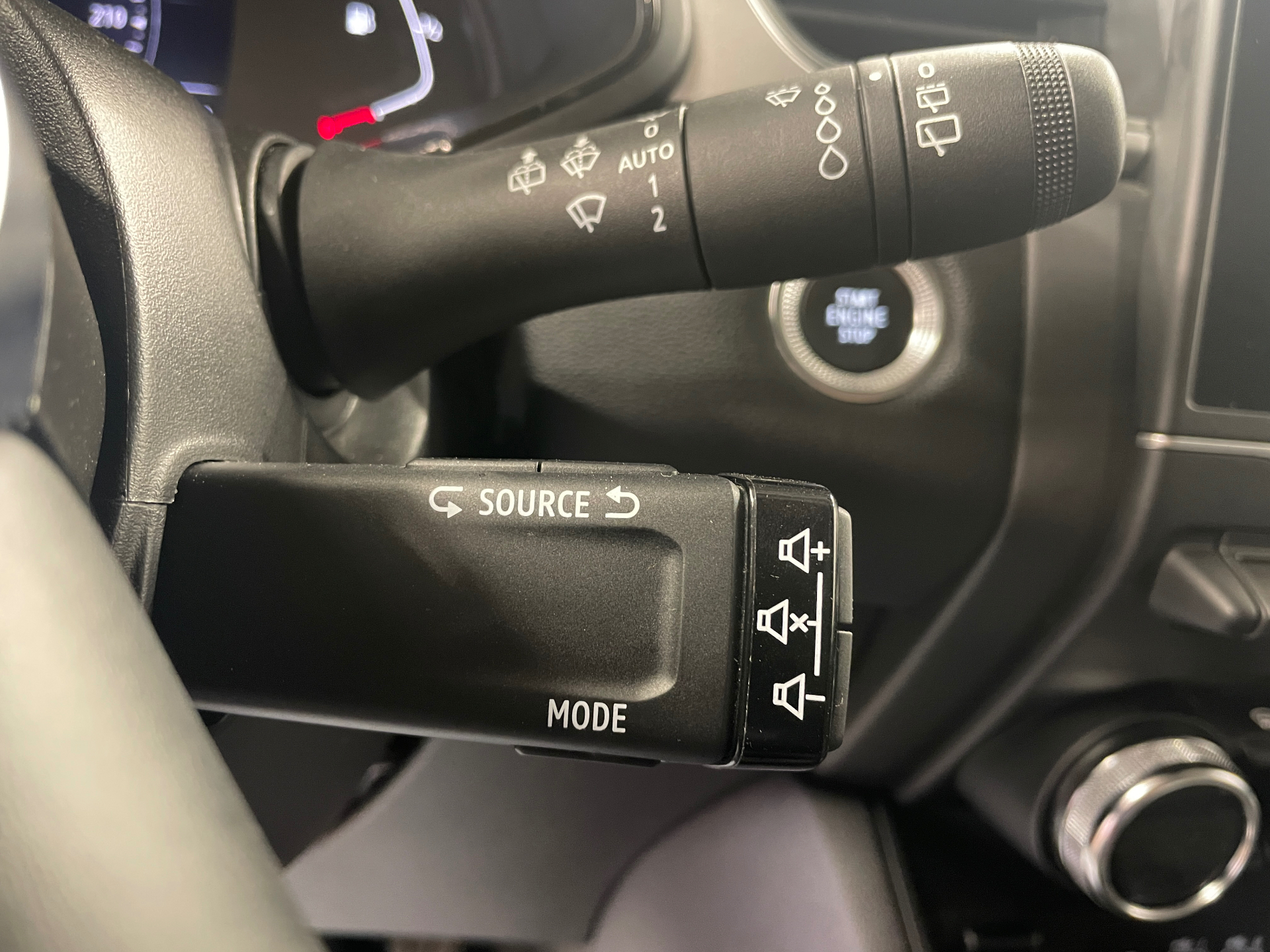 RENAULT CAPTUR techno TCe 90
