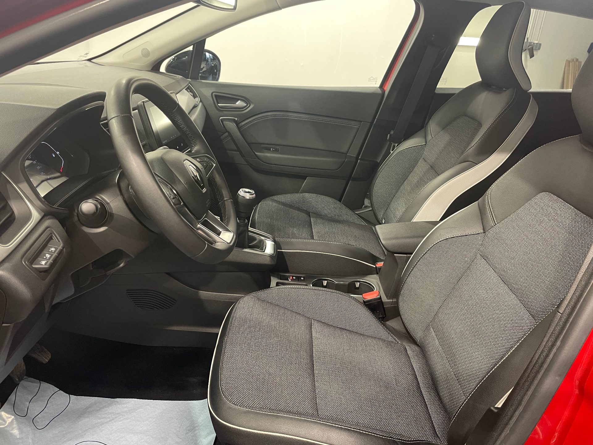 RENAULT CAPTUR techno TCe 90