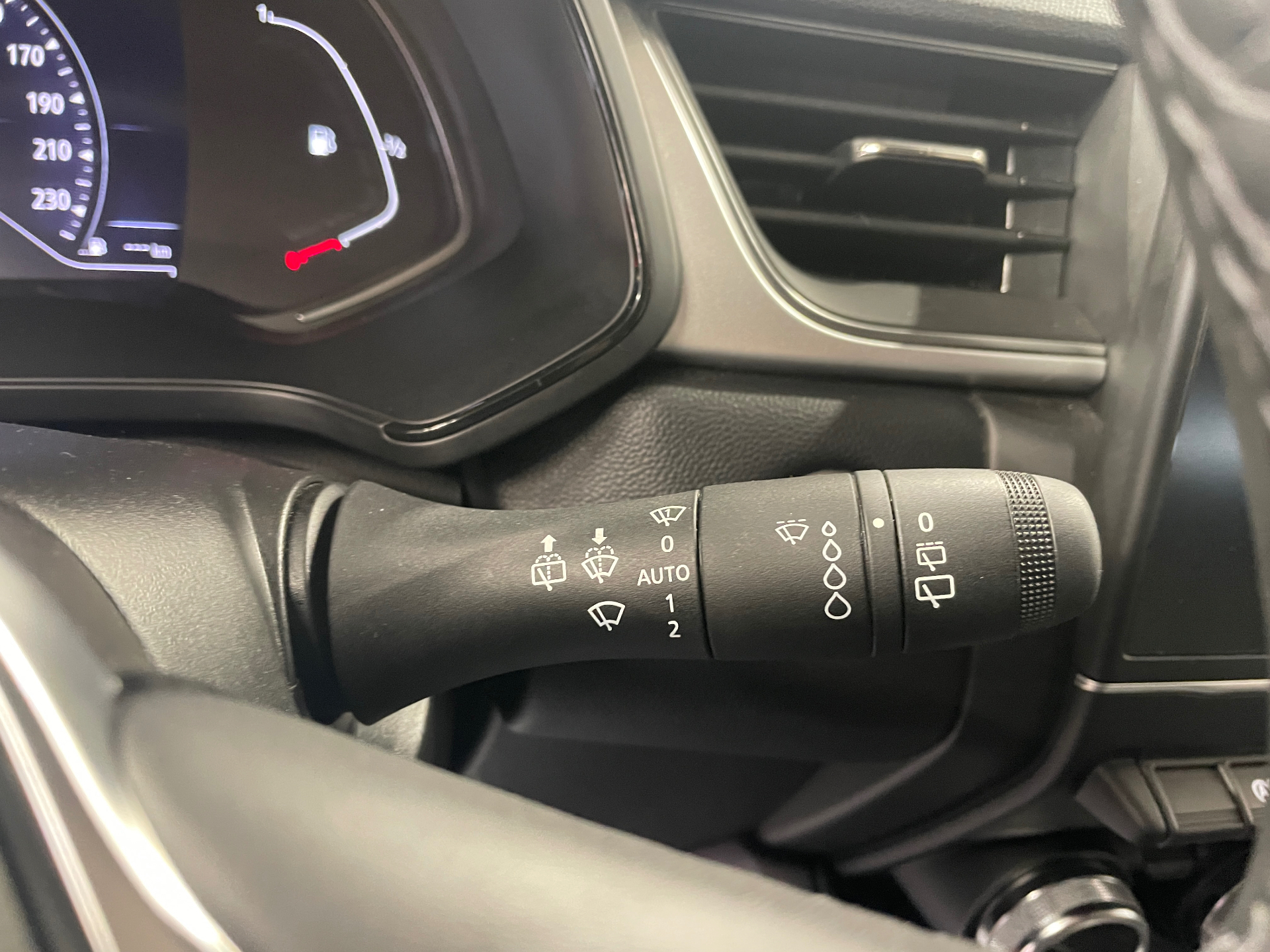 RENAULT CAPTUR techno TCe 90