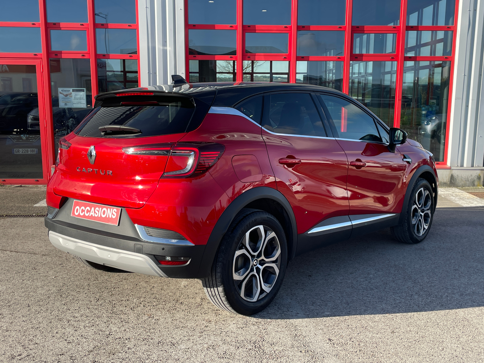 RENAULT CAPTUR mild hybrid 160 EDC Techno