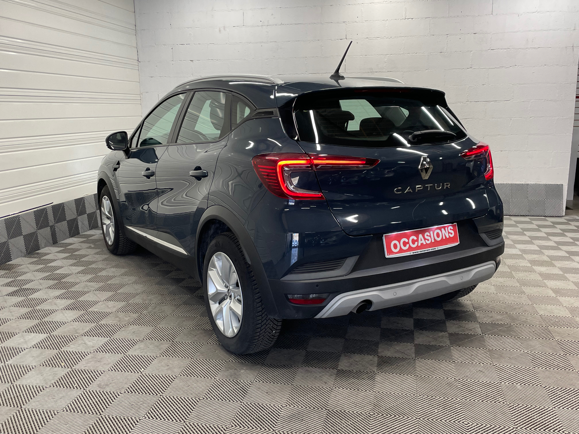 RENAULT CAPTUR Blue dCi 115 EDC Business