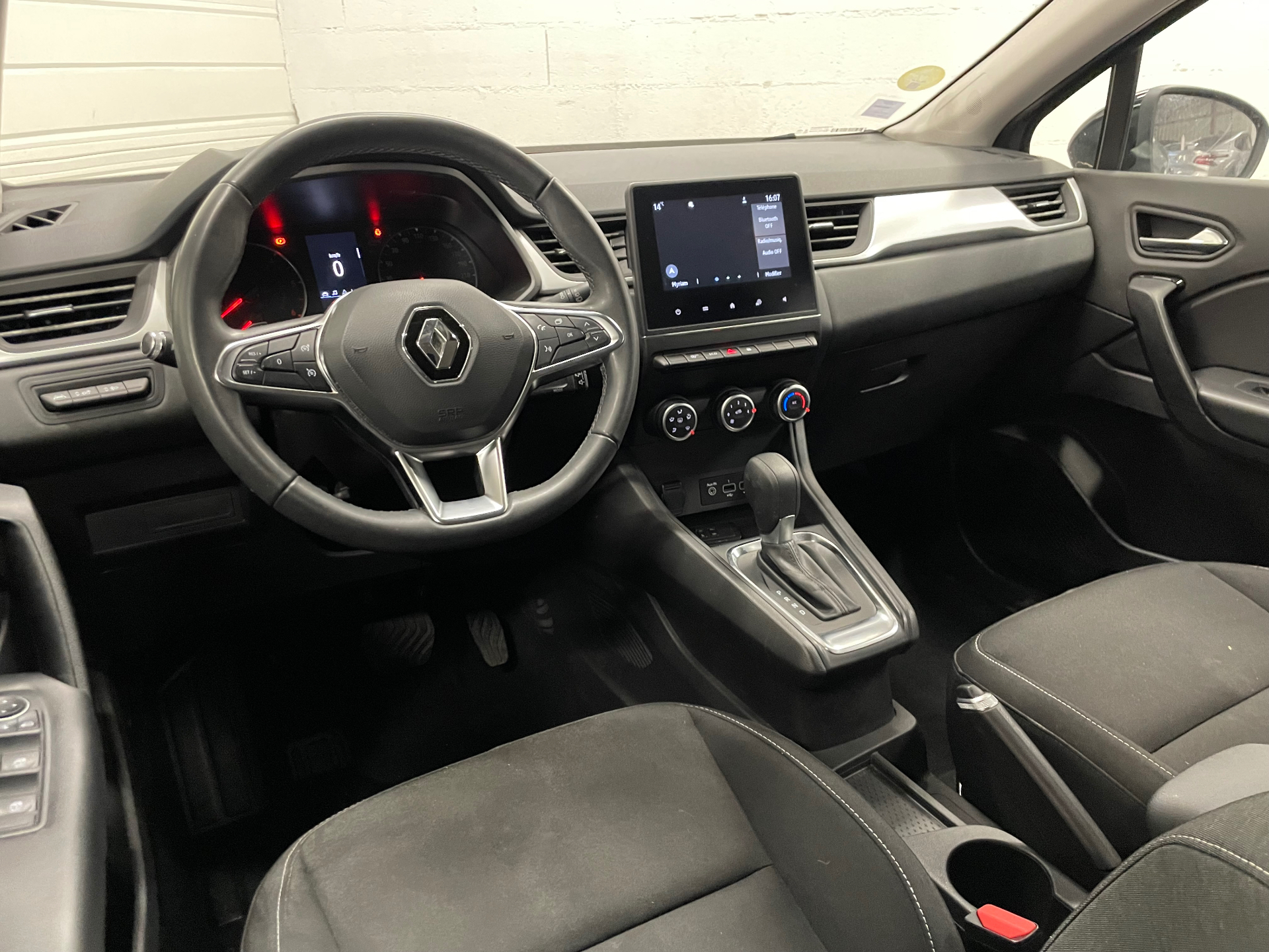 RENAULT CAPTUR Blue dCi 115 EDC Business