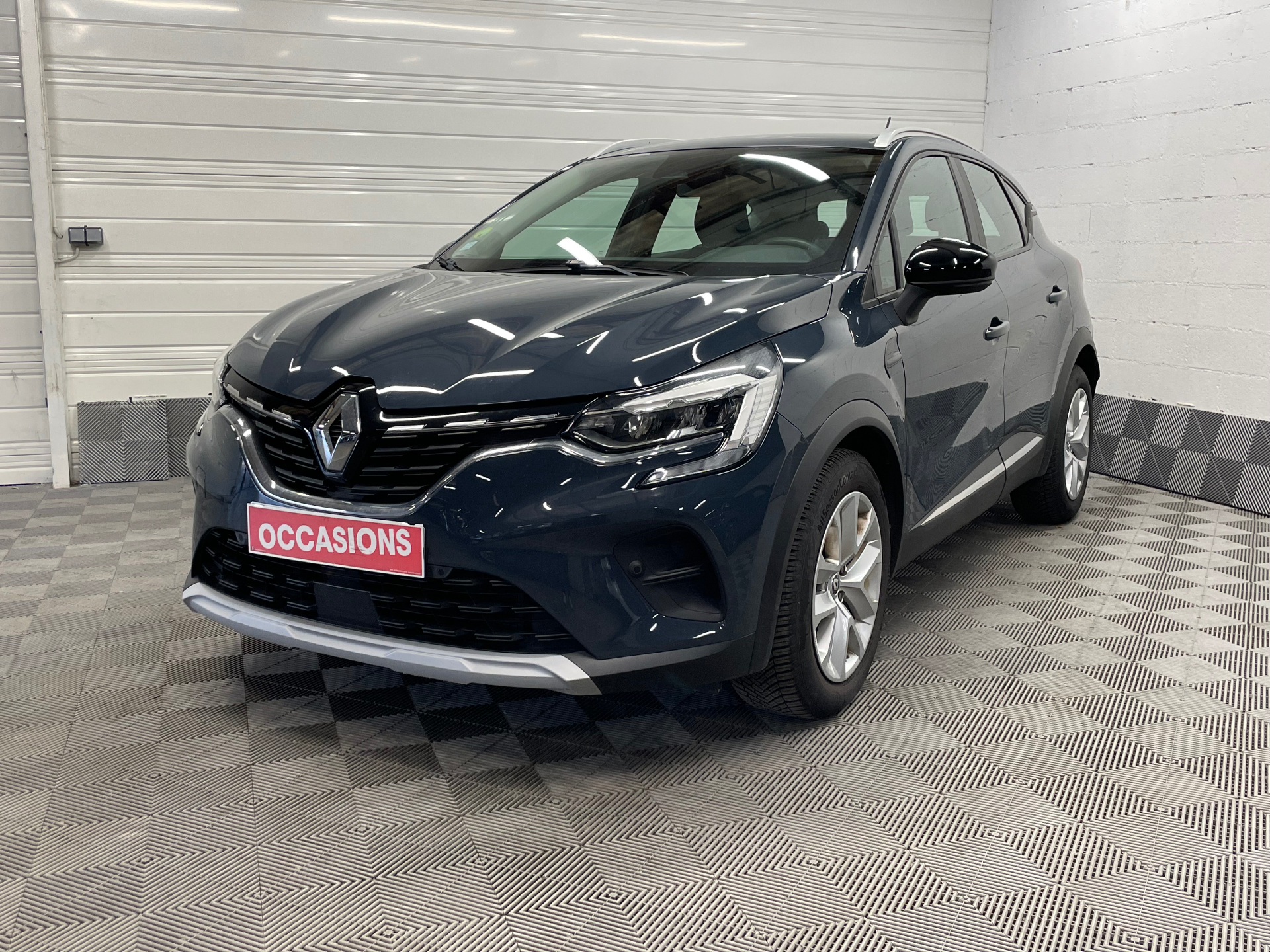 RENAULT CAPTUR Blue dCi 115 EDC Business