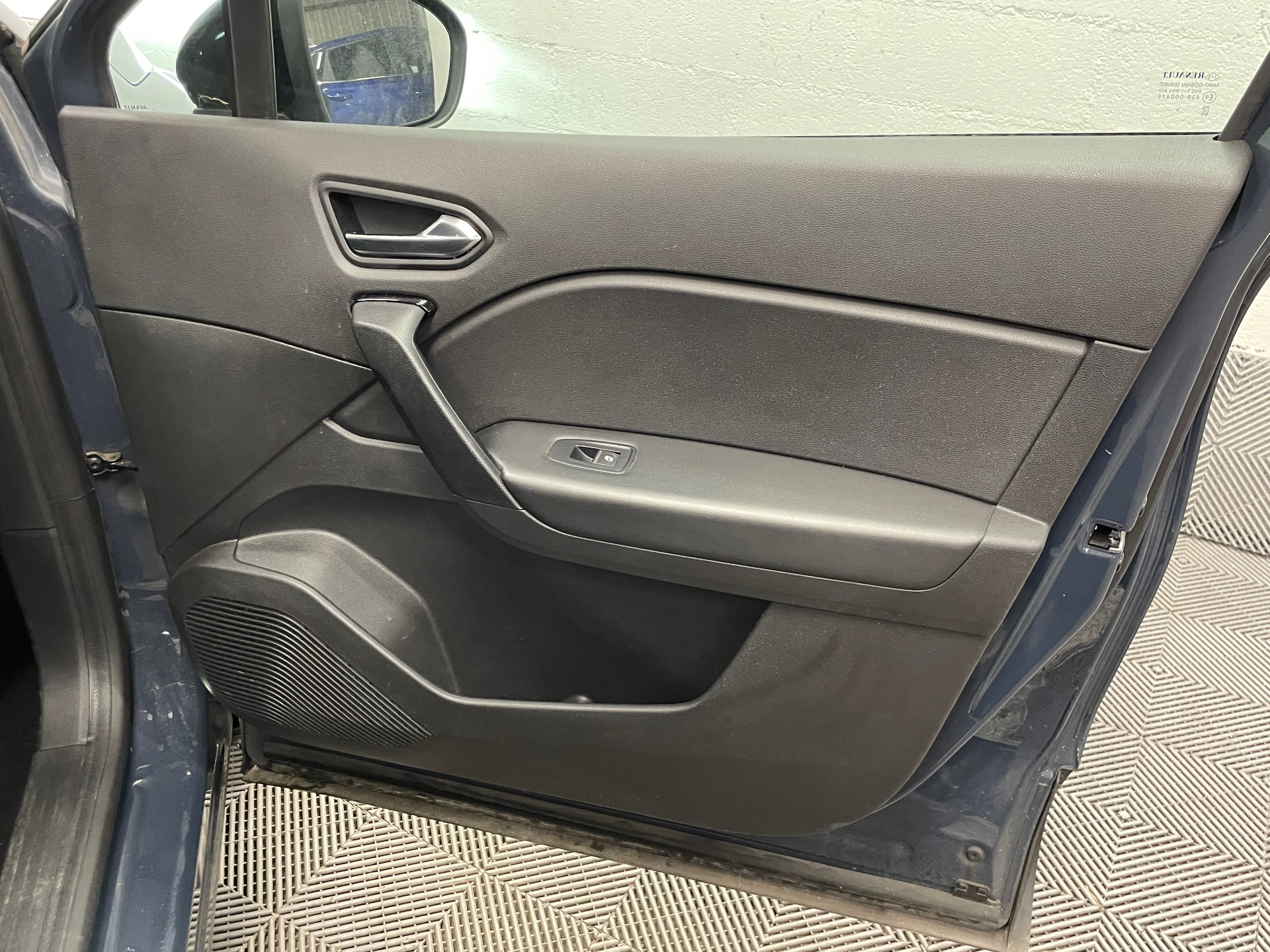 RENAULT CAPTUR Blue dCi 115 EDC Business