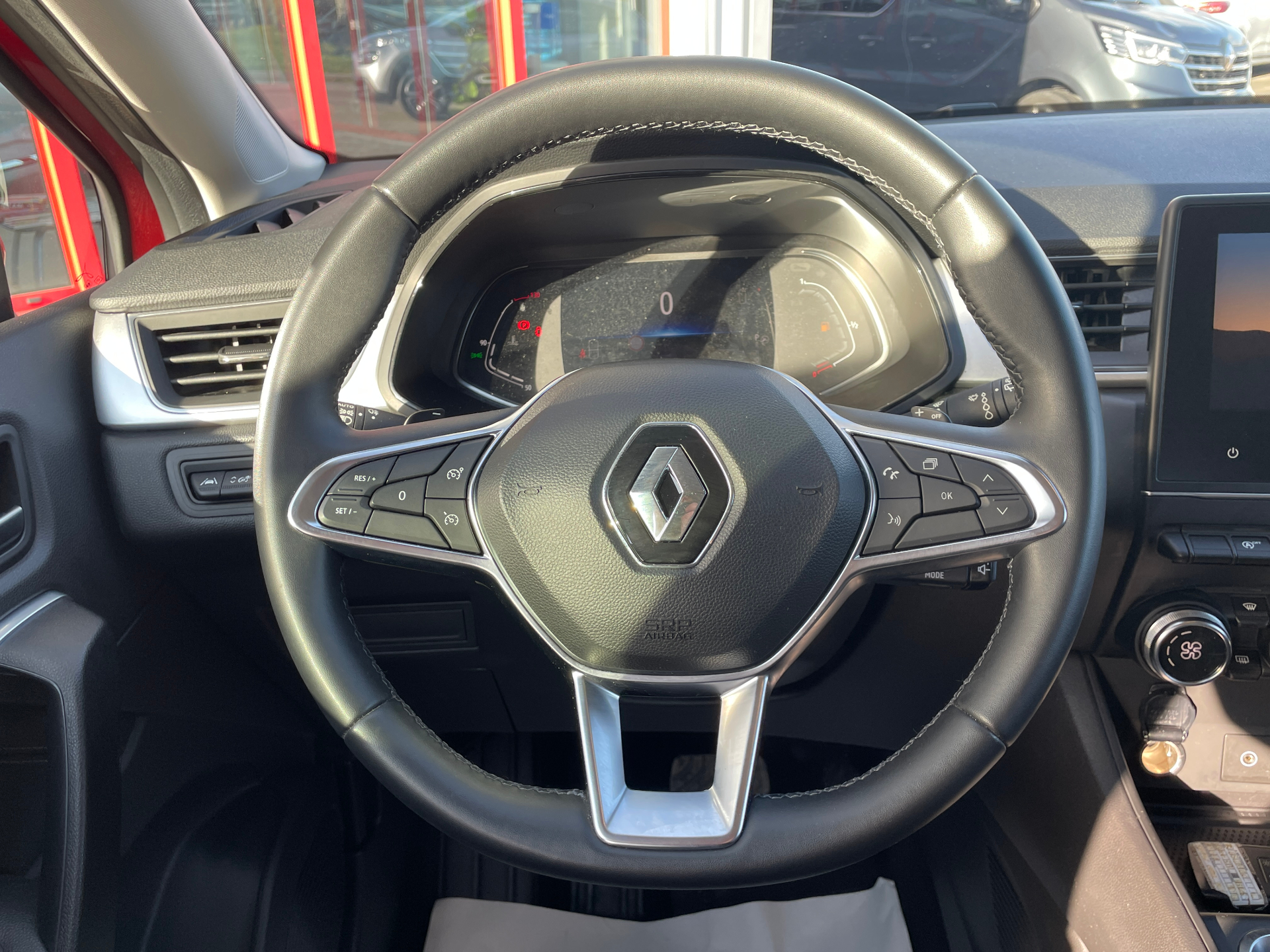 RENAULT CAPTUR mild hybrid 160 EDC Techno