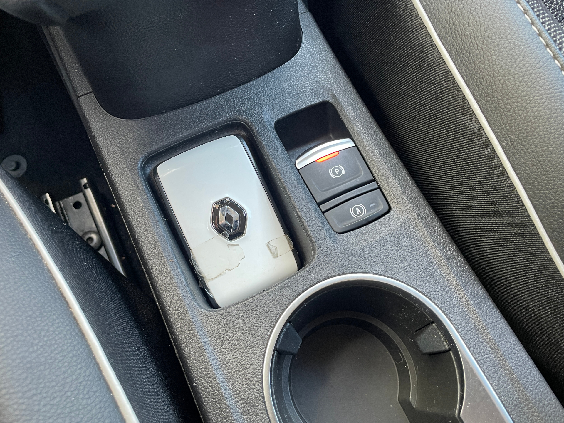 RENAULT CAPTUR mild hybrid 160 EDC Techno