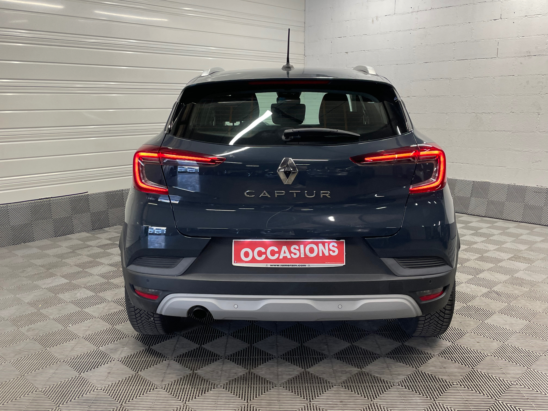RENAULT CAPTUR Blue dCi 115 EDC Business