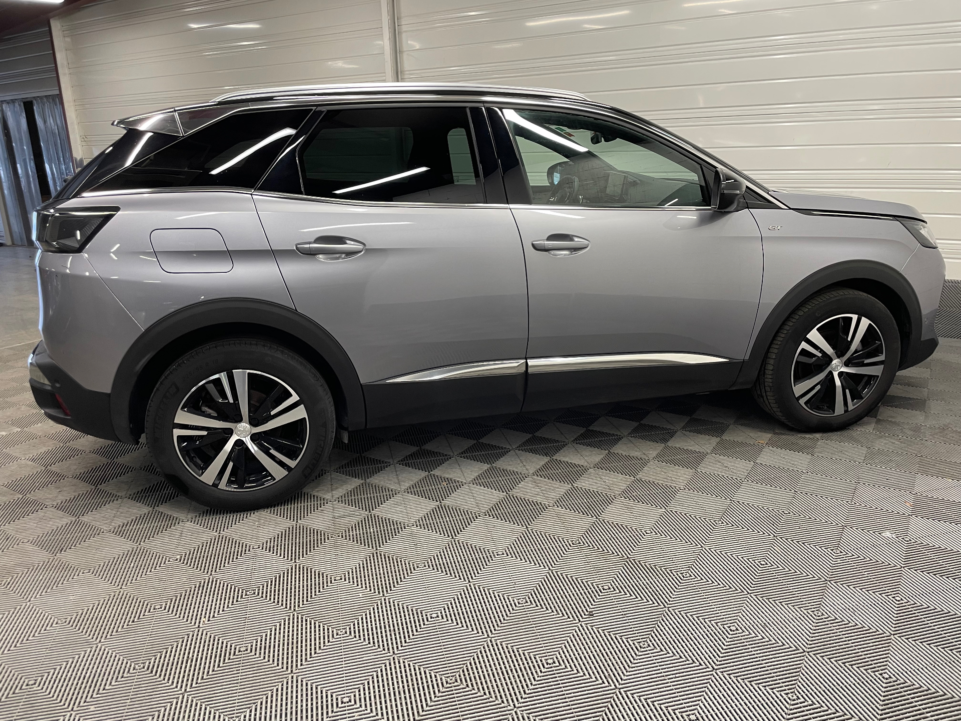 PEUGEOT 3008 GT HYBRID 136 CH E-DCS6