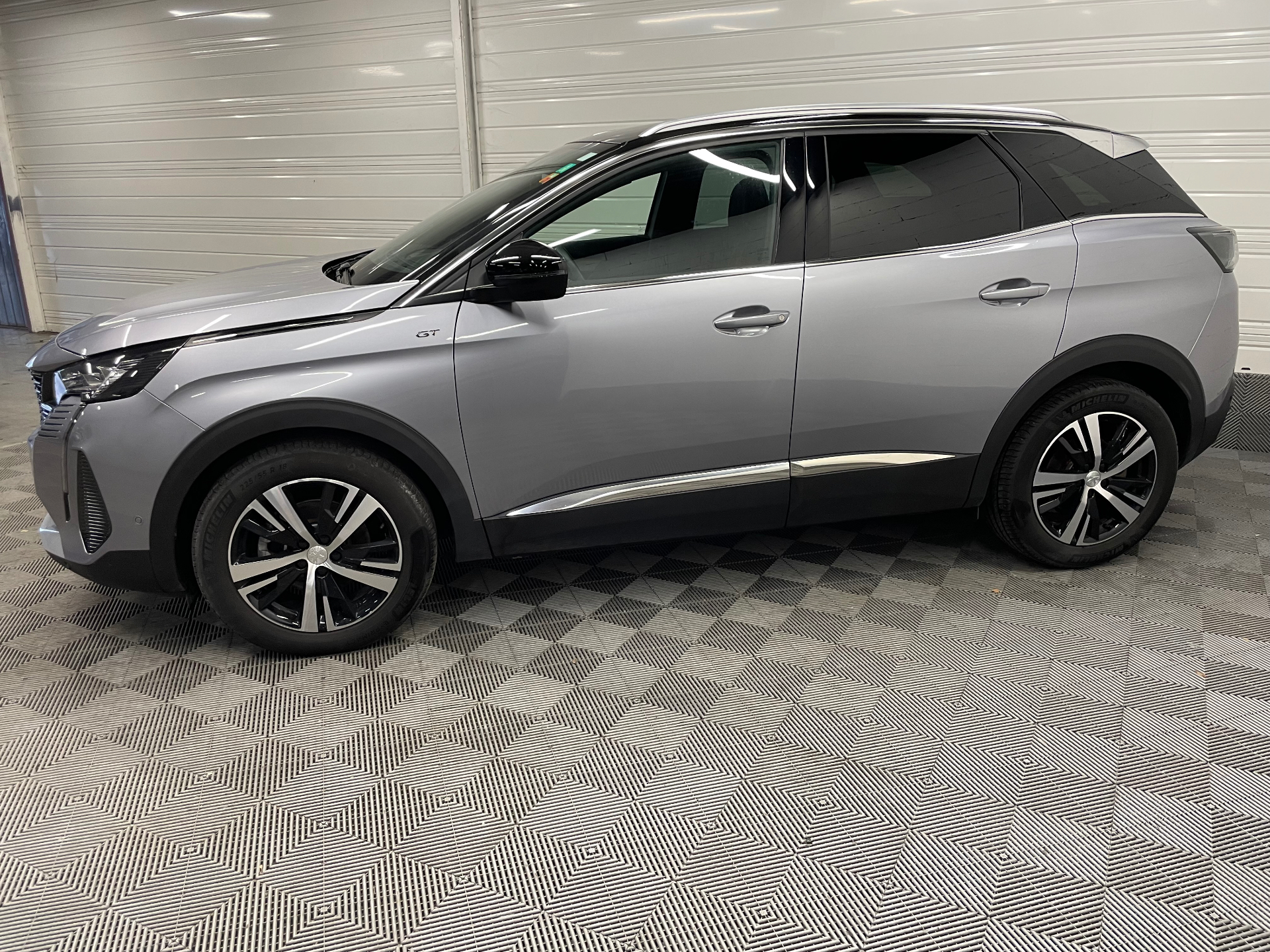 PEUGEOT 3008 GT HYBRID 136 CH E-DCS6