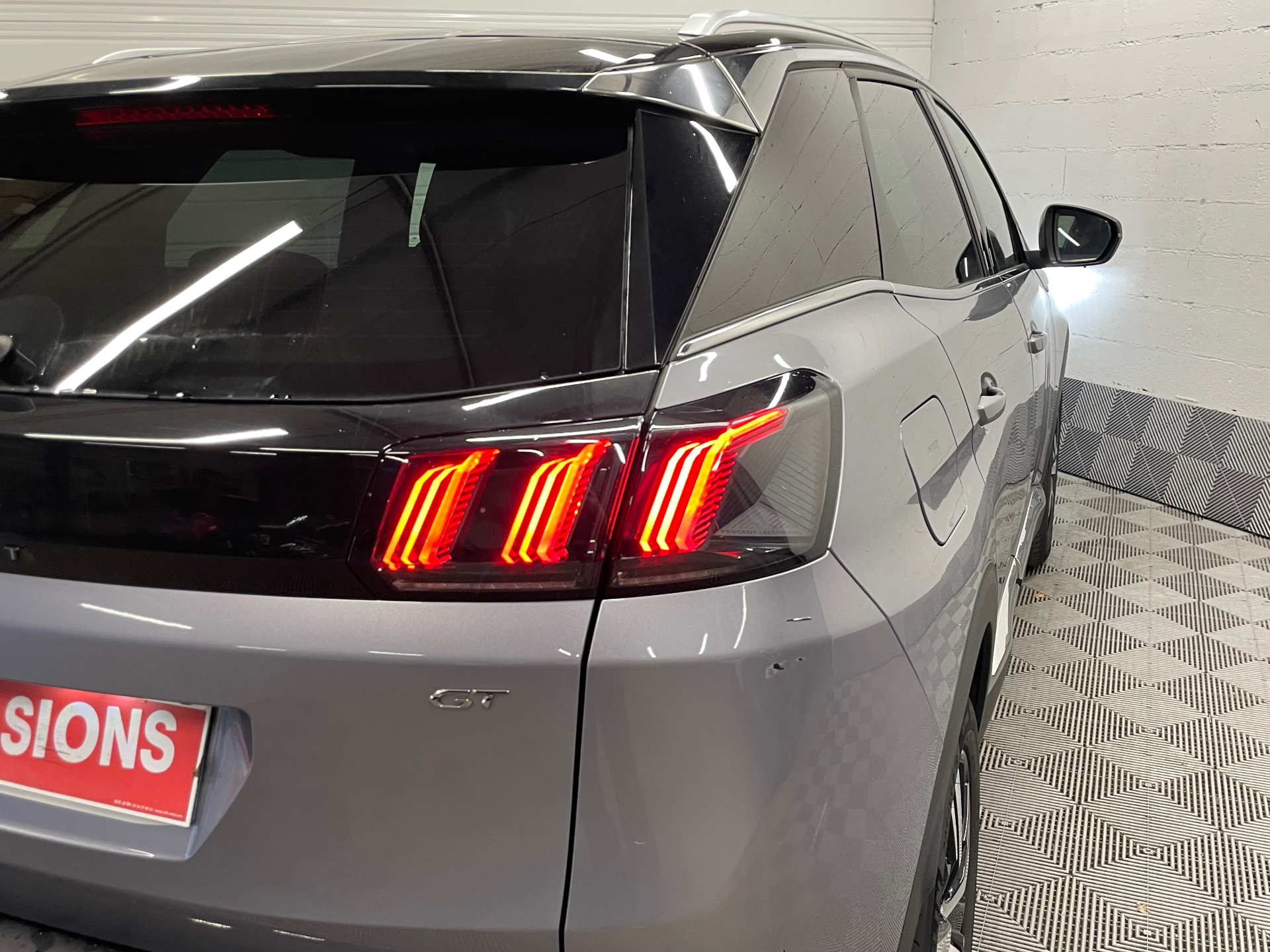 PEUGEOT 3008 GT HYBRID 136 CH E-DCS6