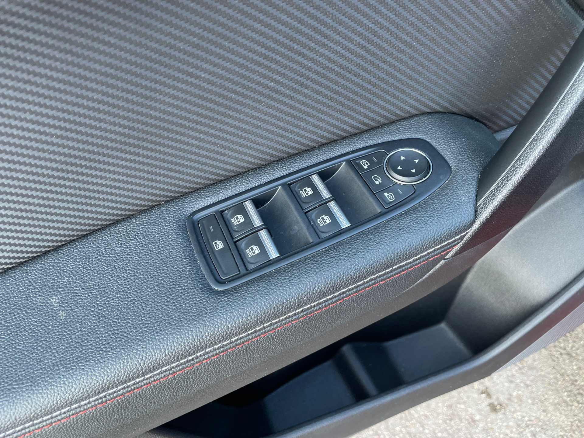 RENAULT CAPTUR mild hybrid 160 EDC R.S. line