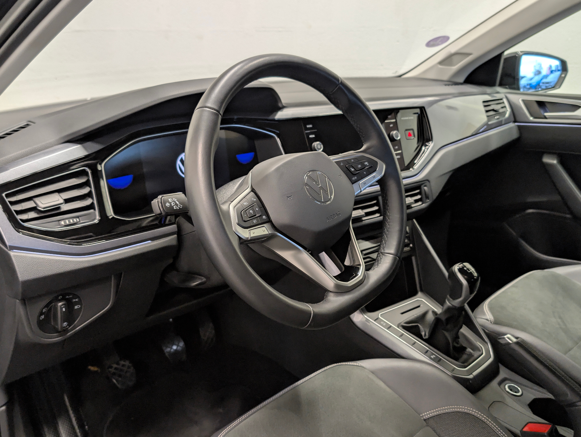 VOLKSWAGEN POLO 1.0 TSI 95 S&S BVM5 Style