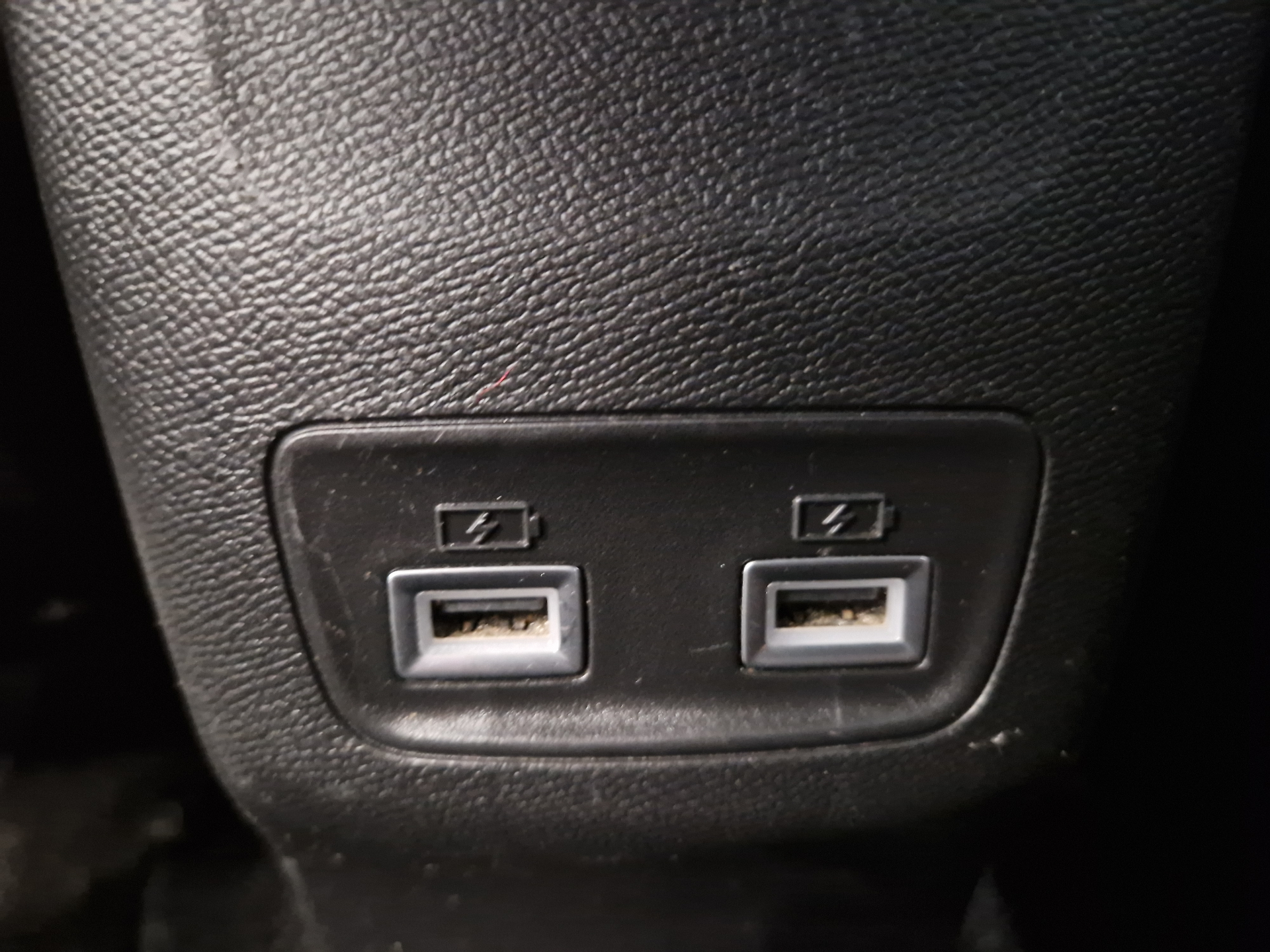 PEUGEOT 2008 Allure Pack Puretech 130 S&S BVM6