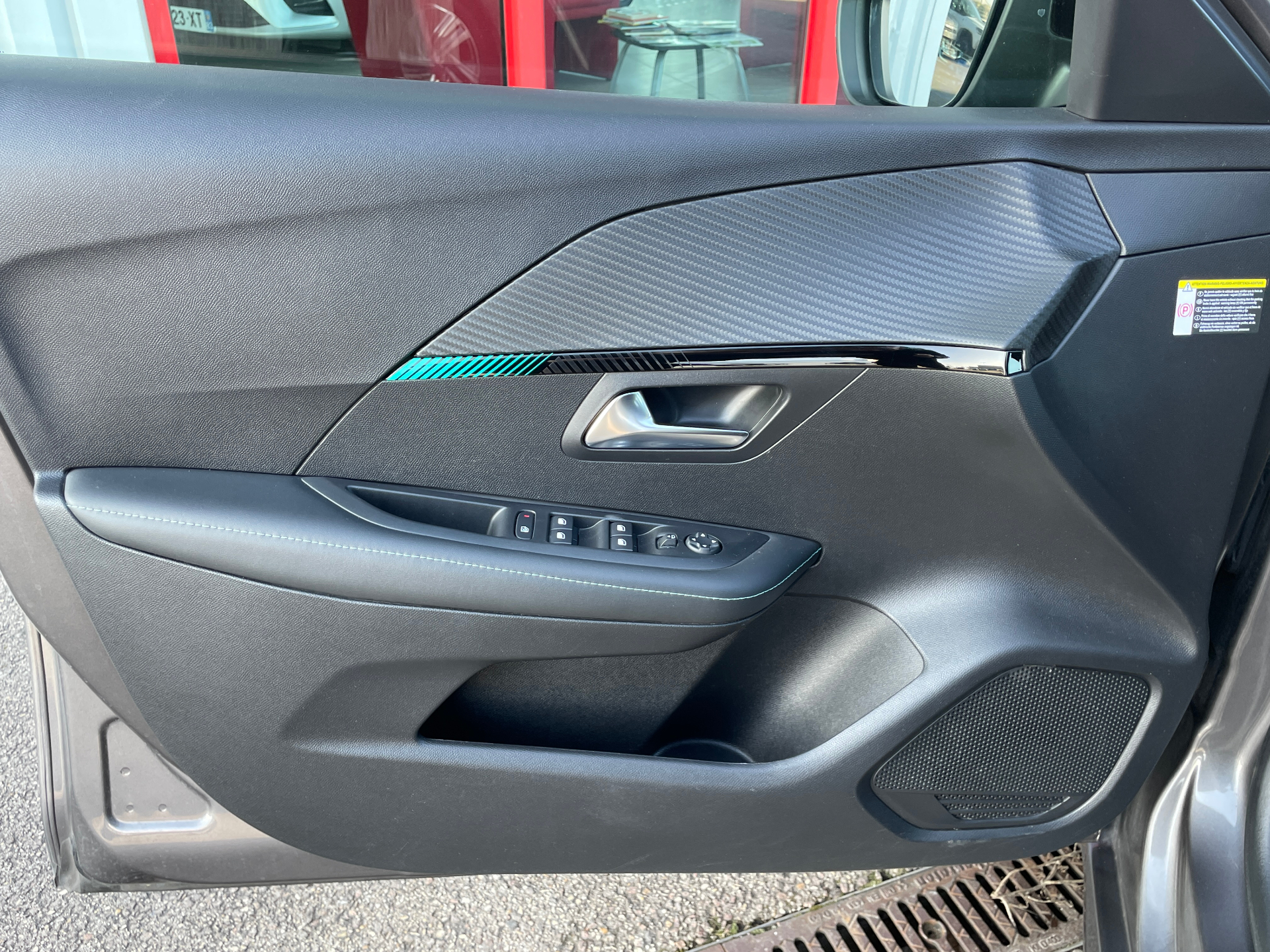 PEUGEOT 208 1.2 Allure Pack PureTech 100 S&S EAT8
