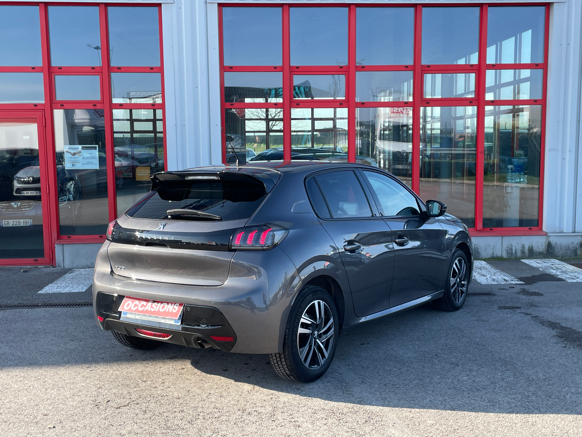 PEUGEOT 208 1.2 Allure Pack PureTech 100 S&S EAT8