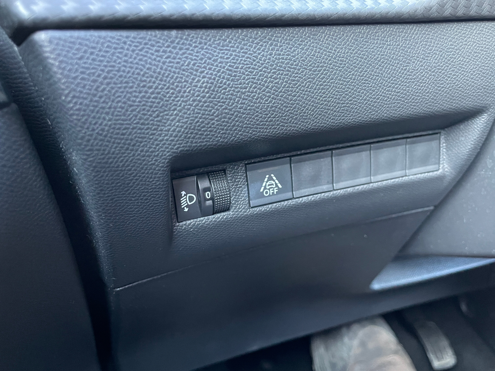 PEUGEOT 208 1.2 Allure Pack PureTech 100 S&S EAT8