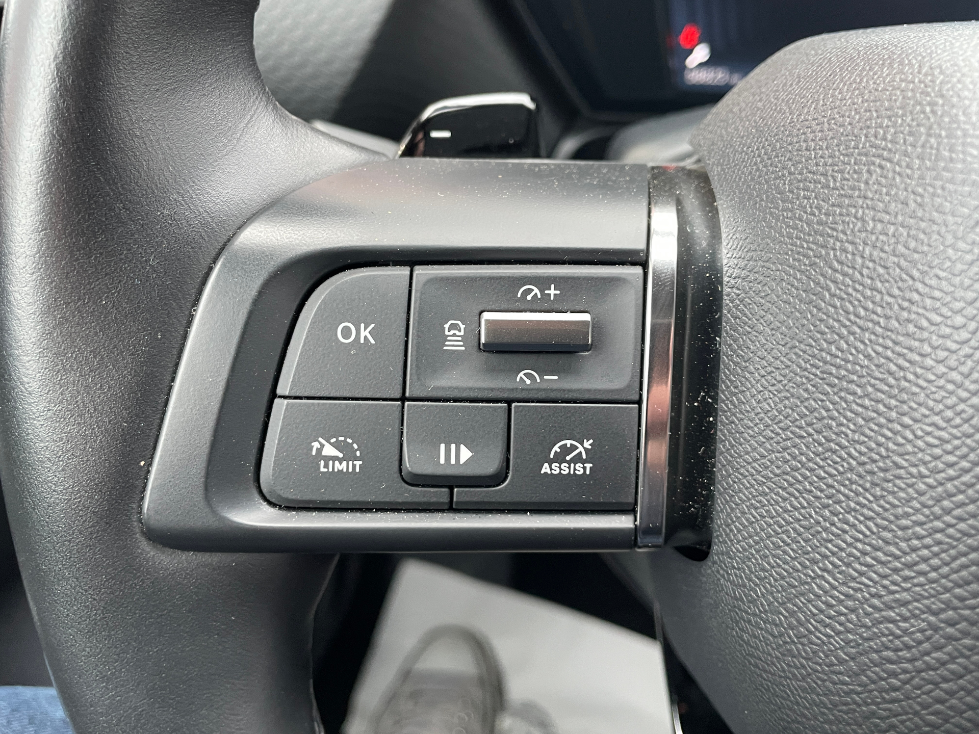 CITROEN C5 X 1.2 PureTech 130 EAT8 Plus - 5P