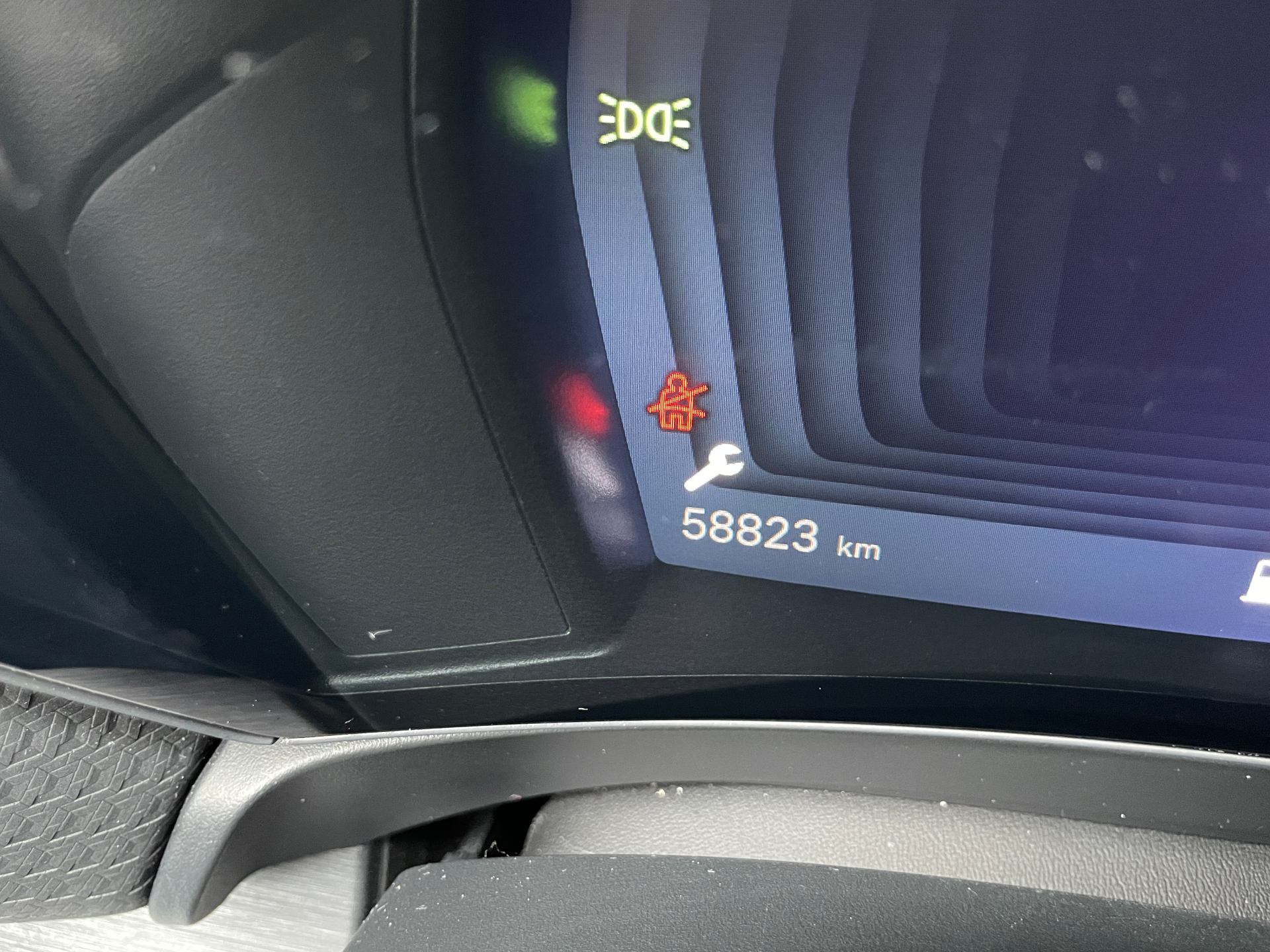 CITROEN C5 X 1.2 PureTech 130 EAT8 Plus - 5P