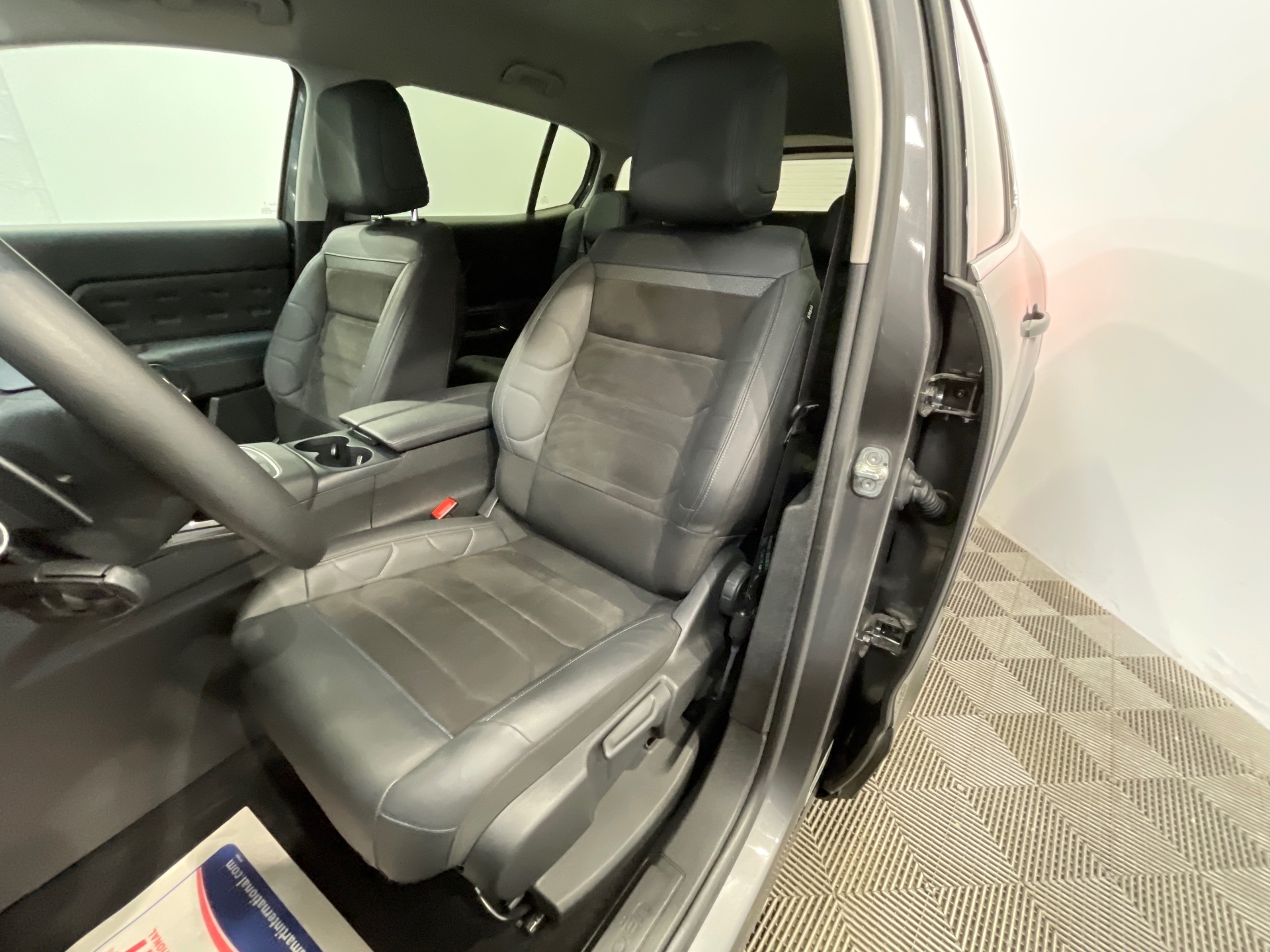 CITROEN C5 AIRCROSS PureTech 130 S&S EAT8 Feel Pack
