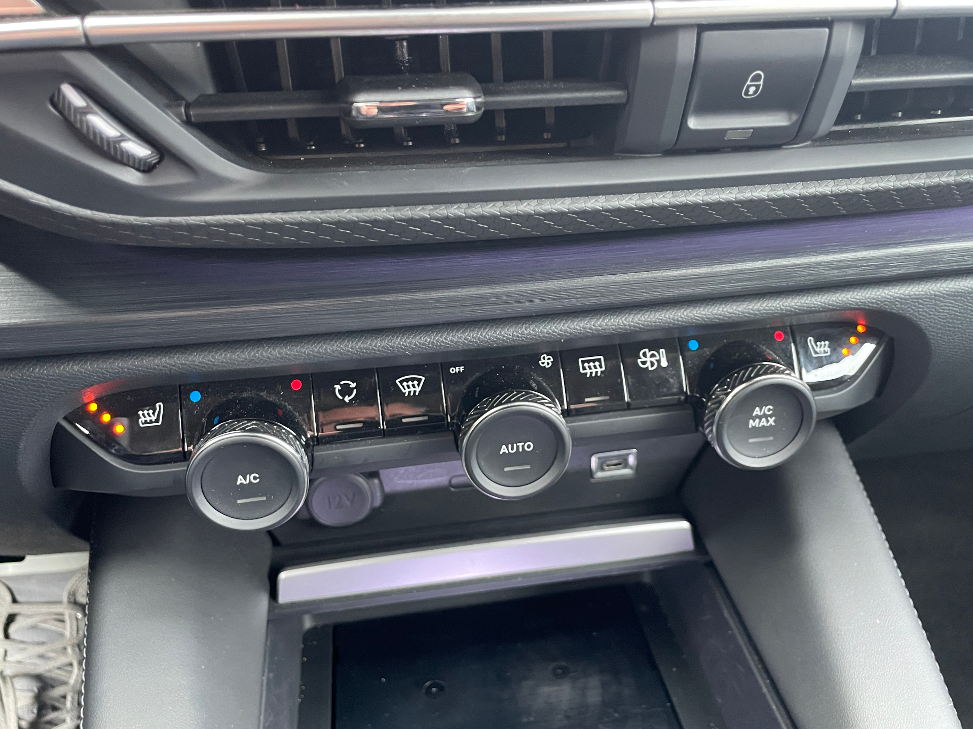 CITROEN C5 X 1.2 PureTech 130 EAT8 Plus - 5P