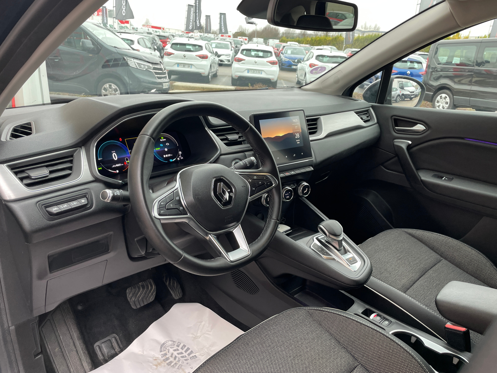 RENAULT CAPTUR E-Tech Plug-in 160 - 21 Intens - 5P