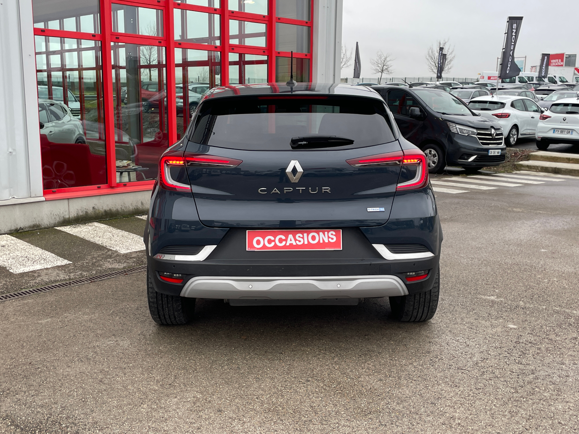 RENAULT CAPTUR E-Tech Plug-in 160 - 21 Intens - 5P