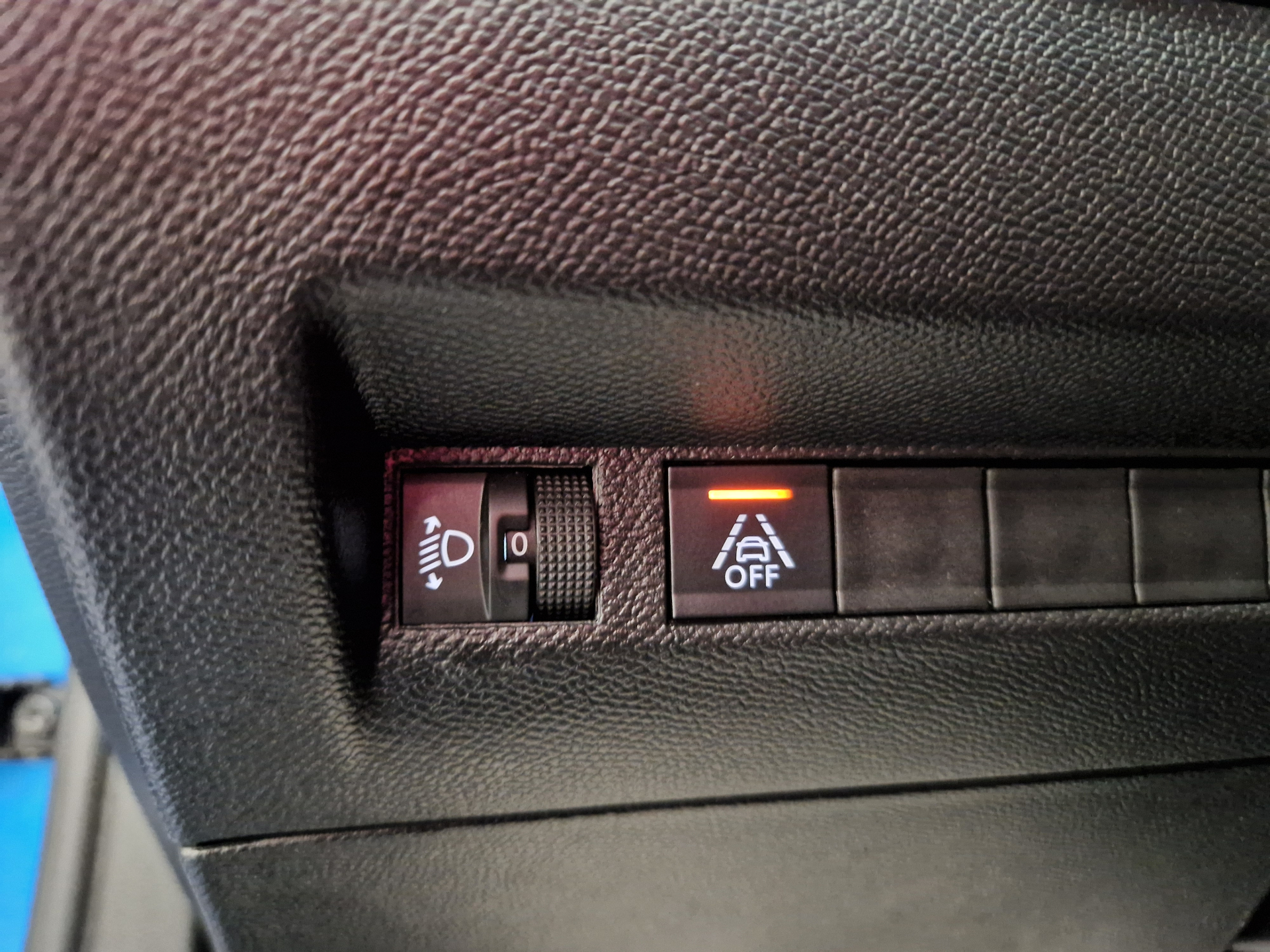 PEUGEOT 2008 ALLURE PACK PT 130 S&S BVM6