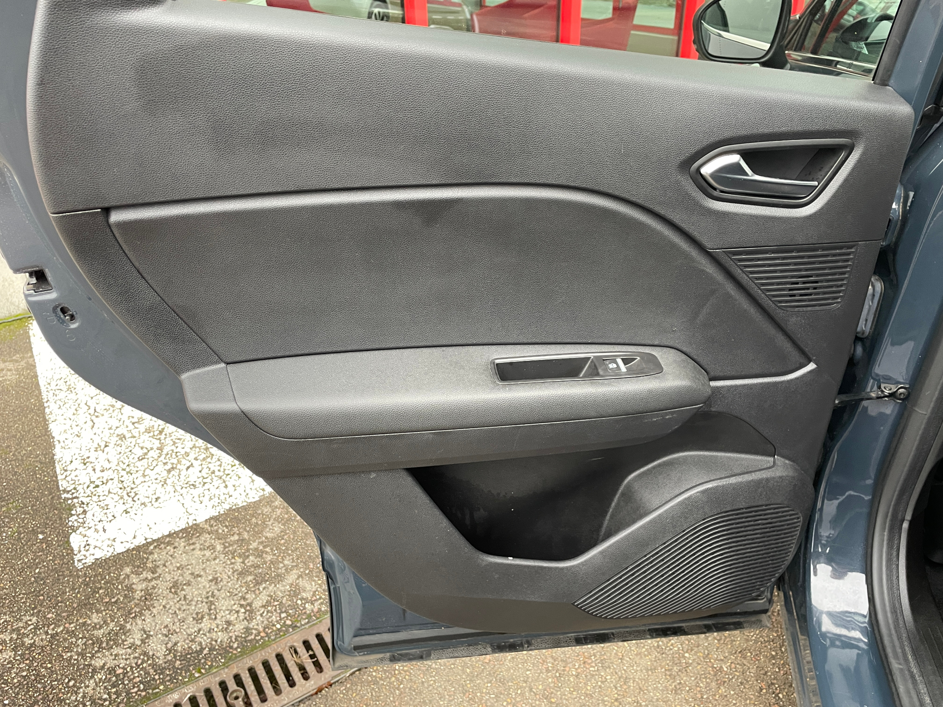 RENAULT CAPTUR E-Tech Plug-in 160 - 21 Intens - 5P