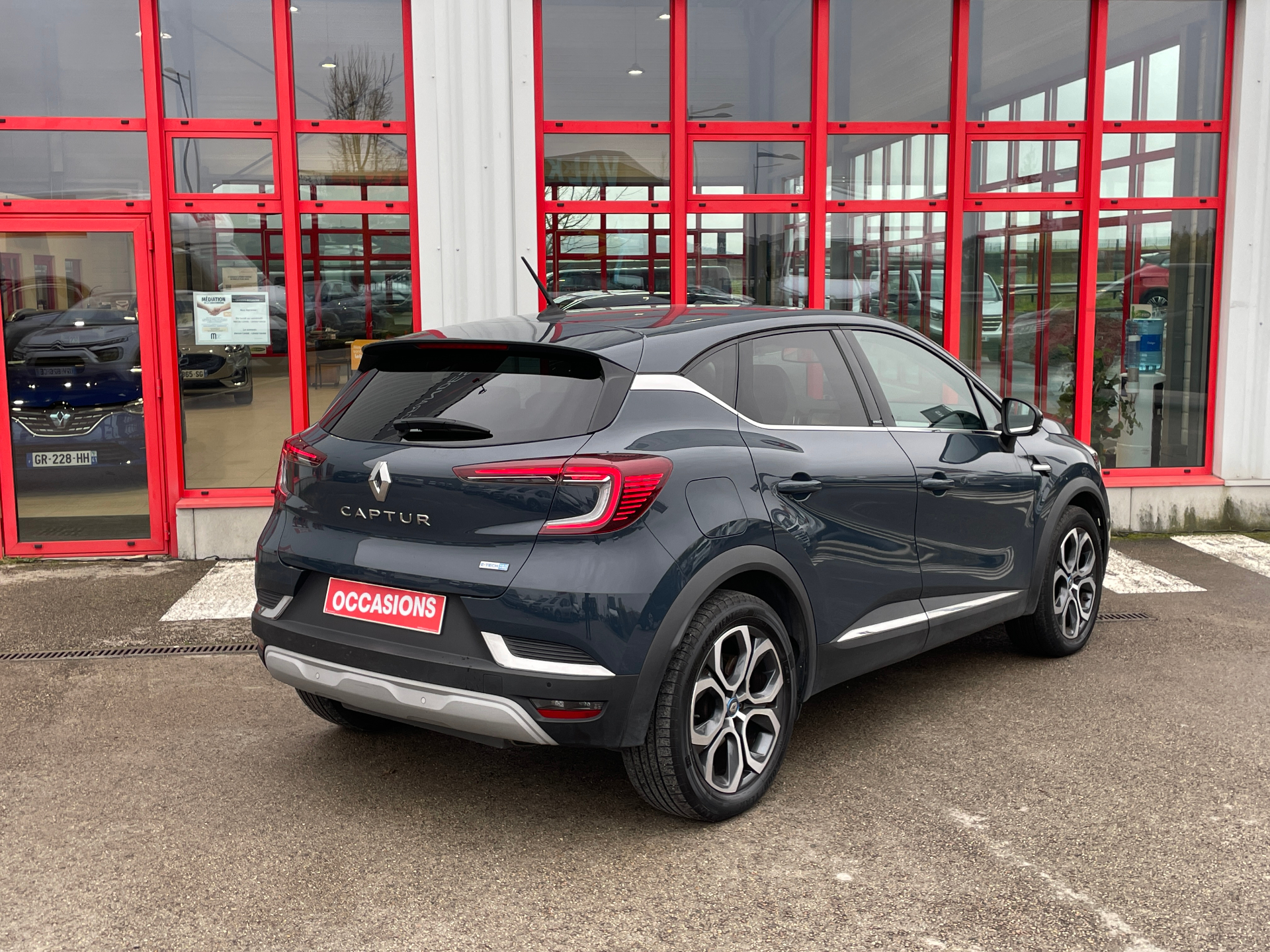RENAULT CAPTUR E-Tech Plug-in 160 - 21 Intens - 5P
