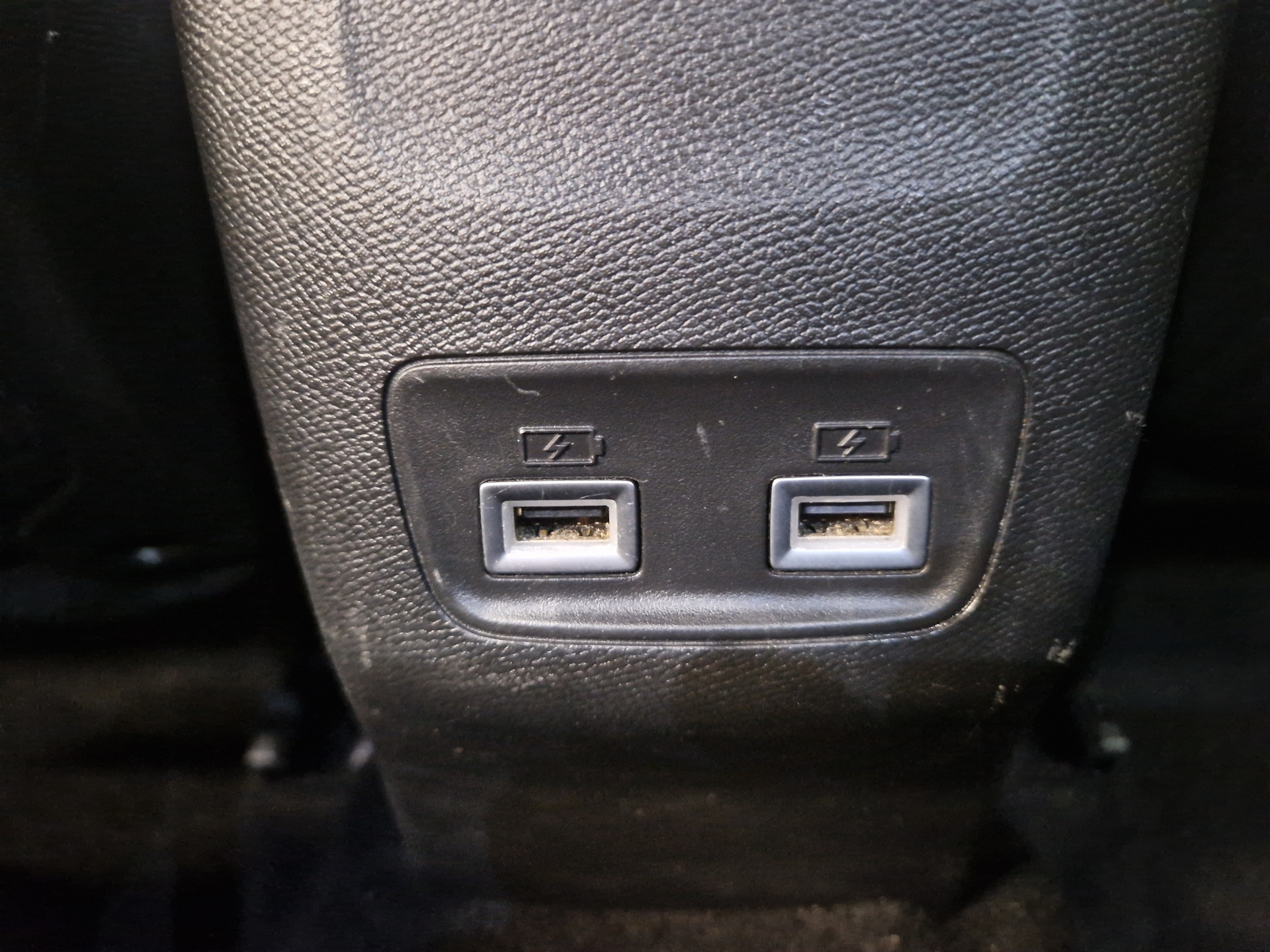 PEUGEOT 2008 ALLURE PACK PT 130 S&S BVM6