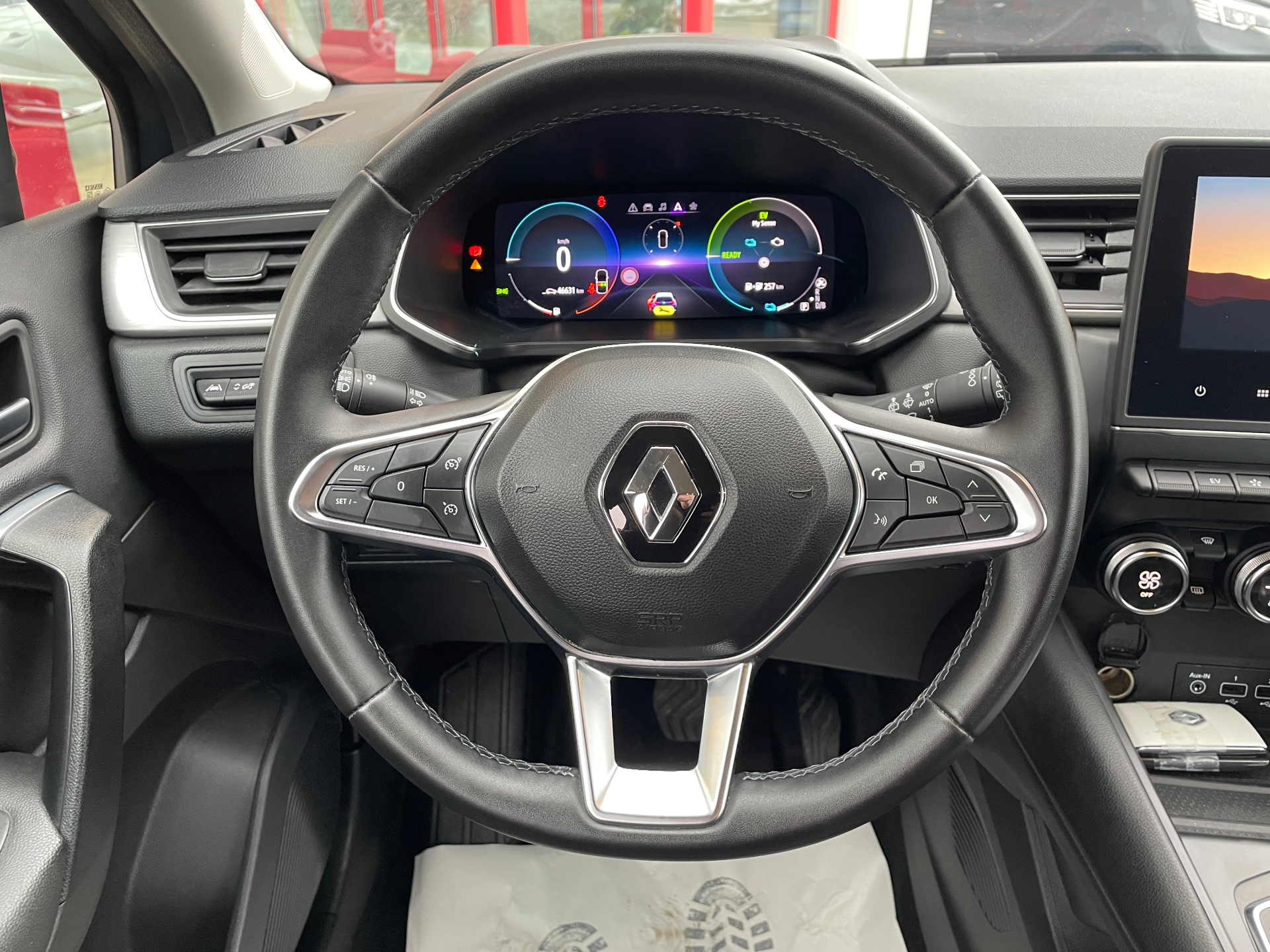 RENAULT CAPTUR E-Tech Plug-in 160 - 21 Intens - 5P
