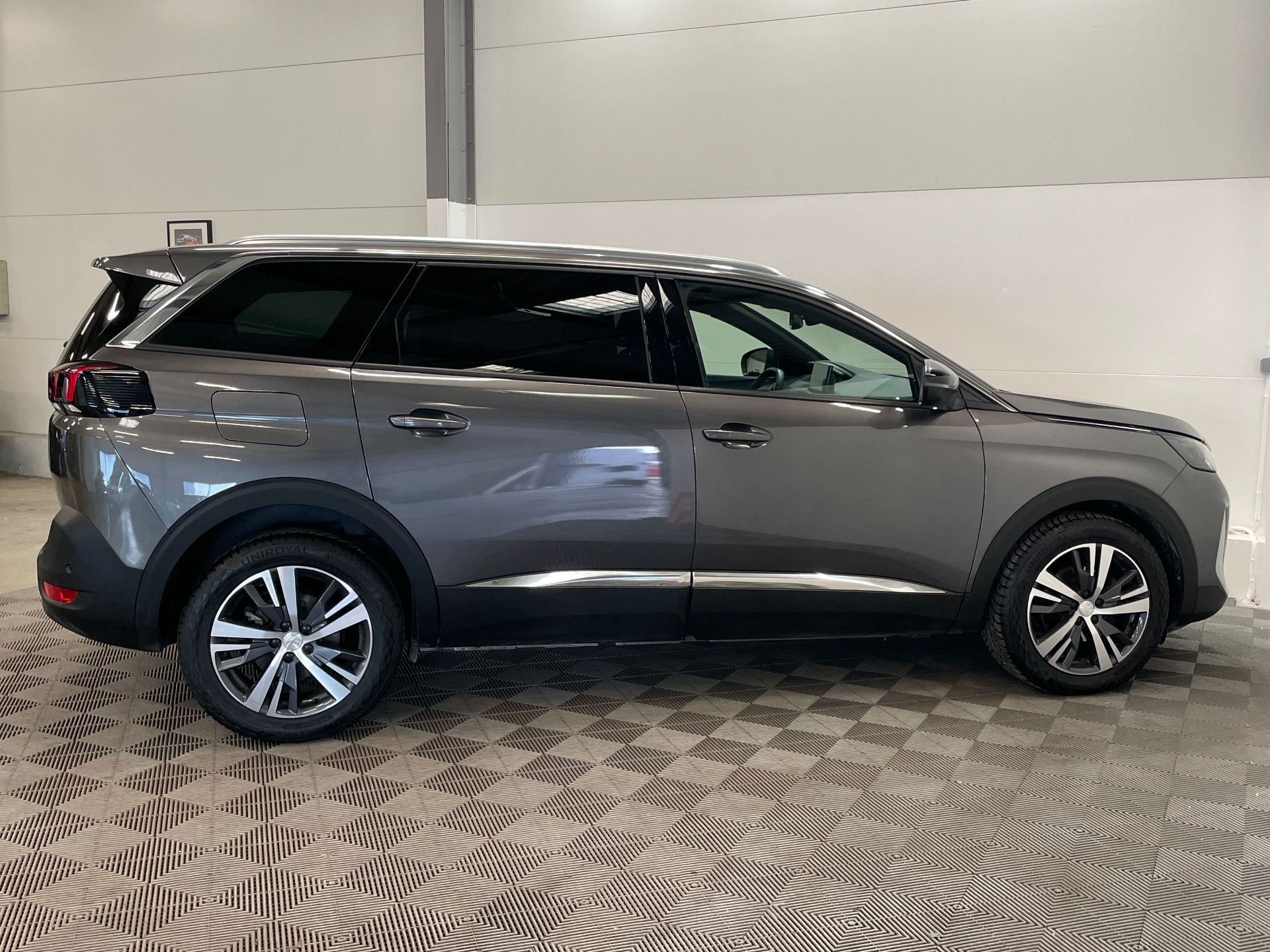 PEUGEOT 5008 Allure Pack PureTech 130 S&S EAT8