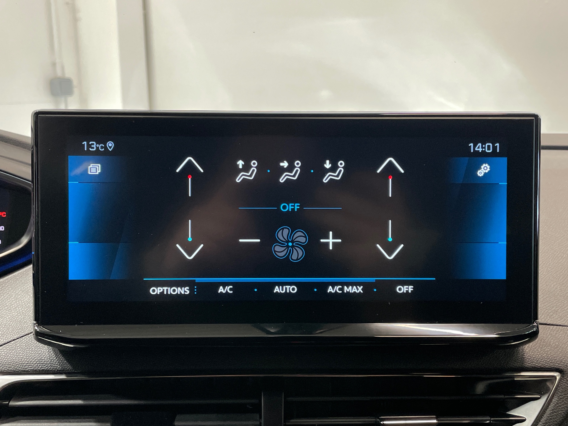 PEUGEOT 5008 Allure Pack PureTech 130 S&S EAT8
