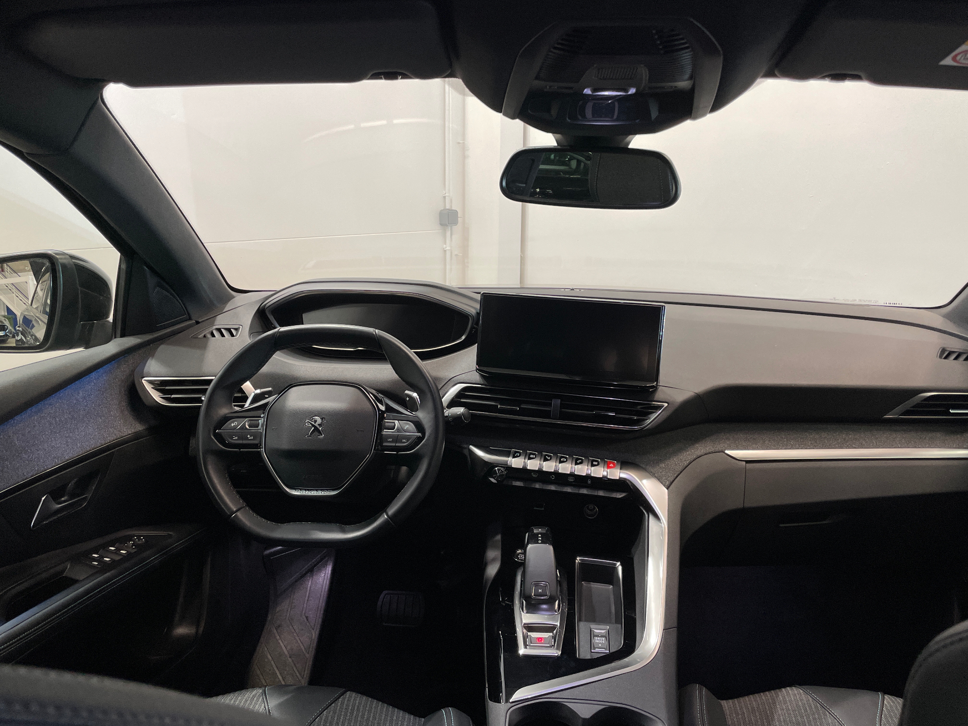 PEUGEOT 5008 Allure Pack PureTech 130 S&S EAT8