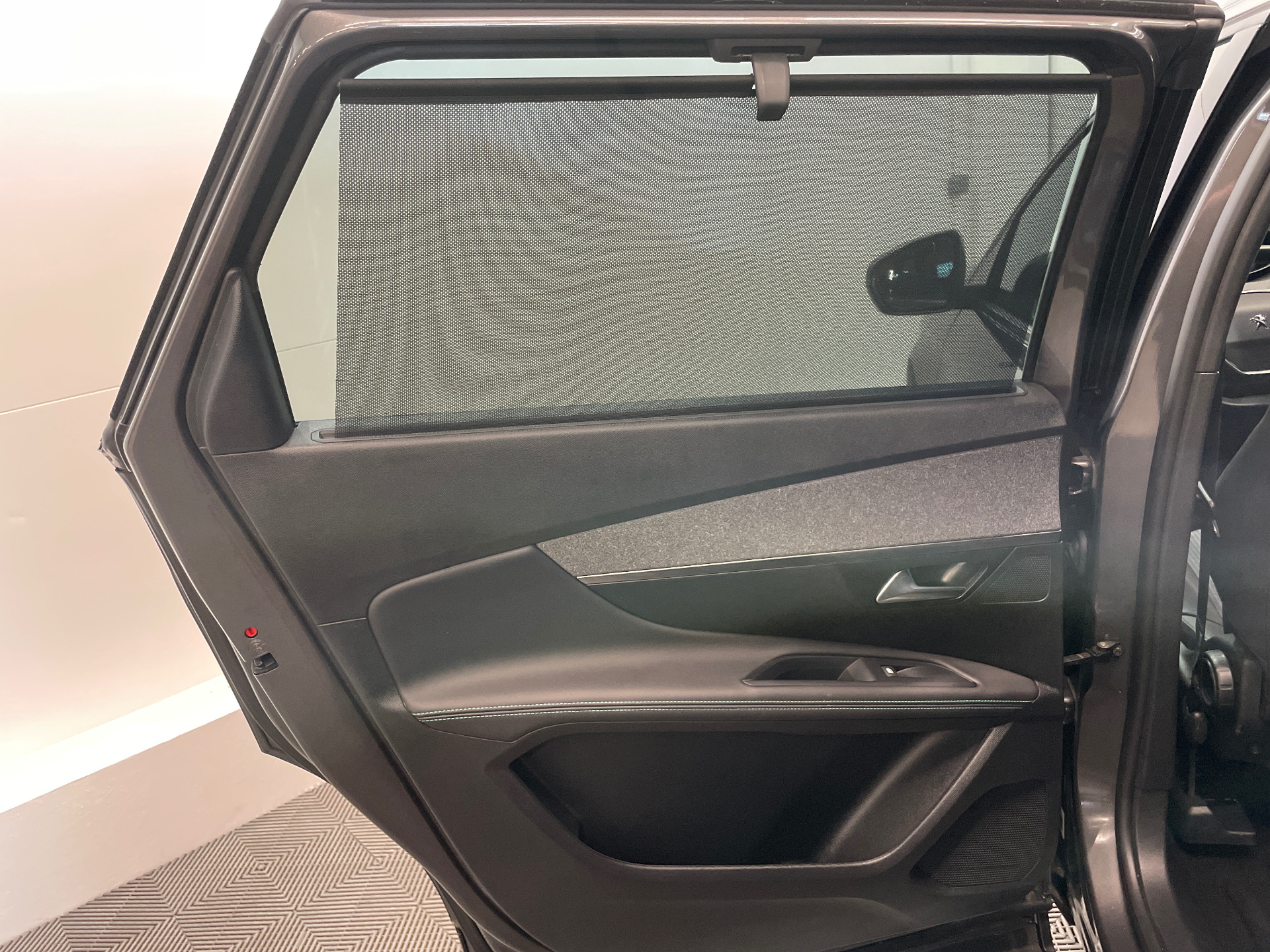 PEUGEOT 5008 Allure Pack PureTech 130 S&S EAT8