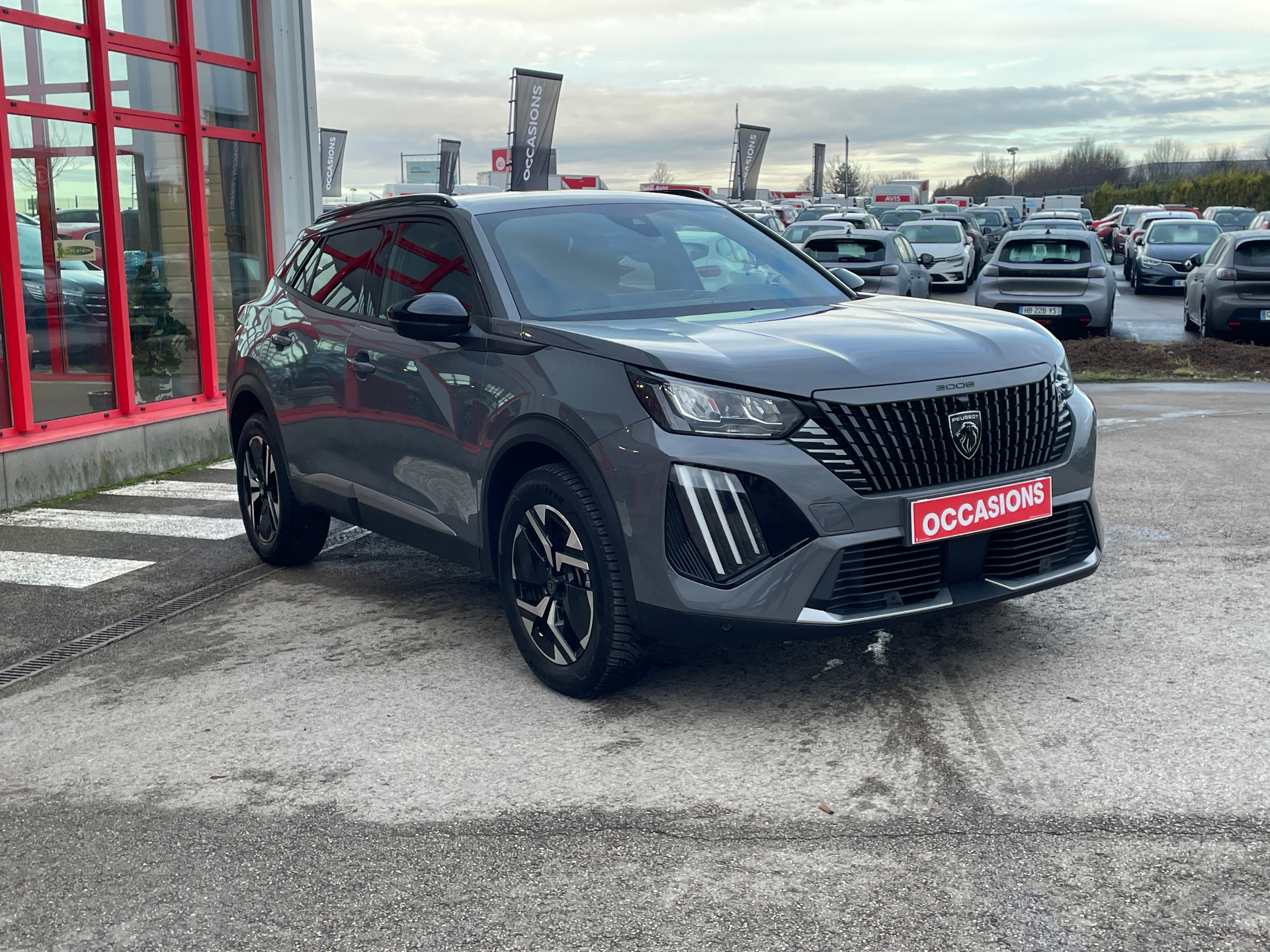 PEUGEOT 2008 Hybrid 136 e-DCS6 Allure - 5P