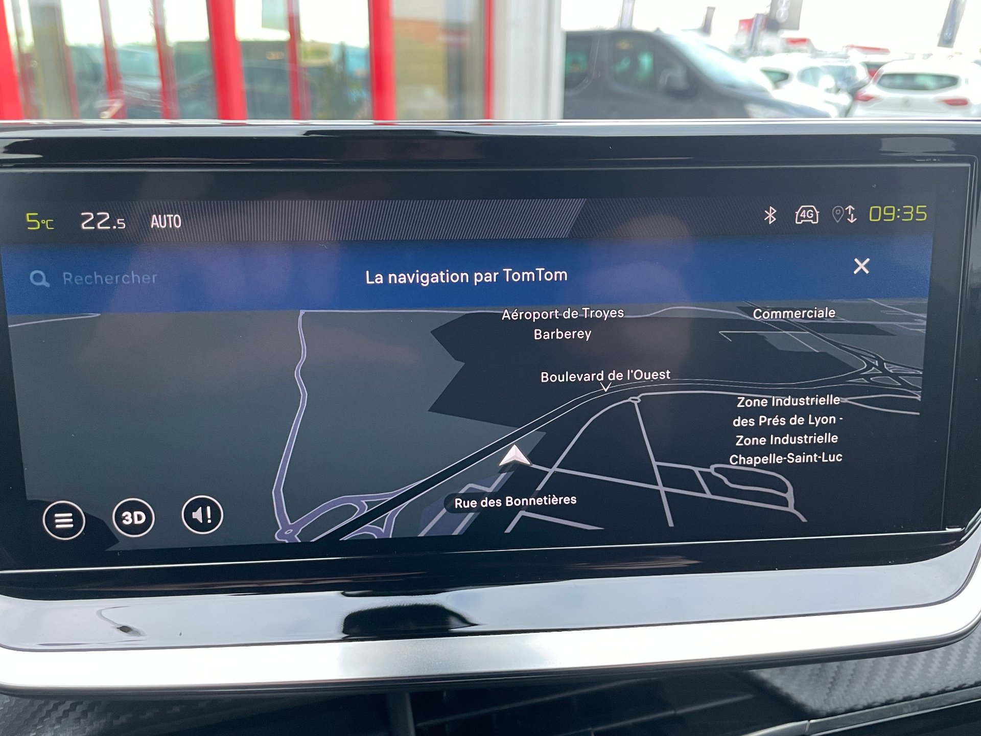 PEUGEOT 2008 Hybrid 136 e-DCS6 Allure - 5P
