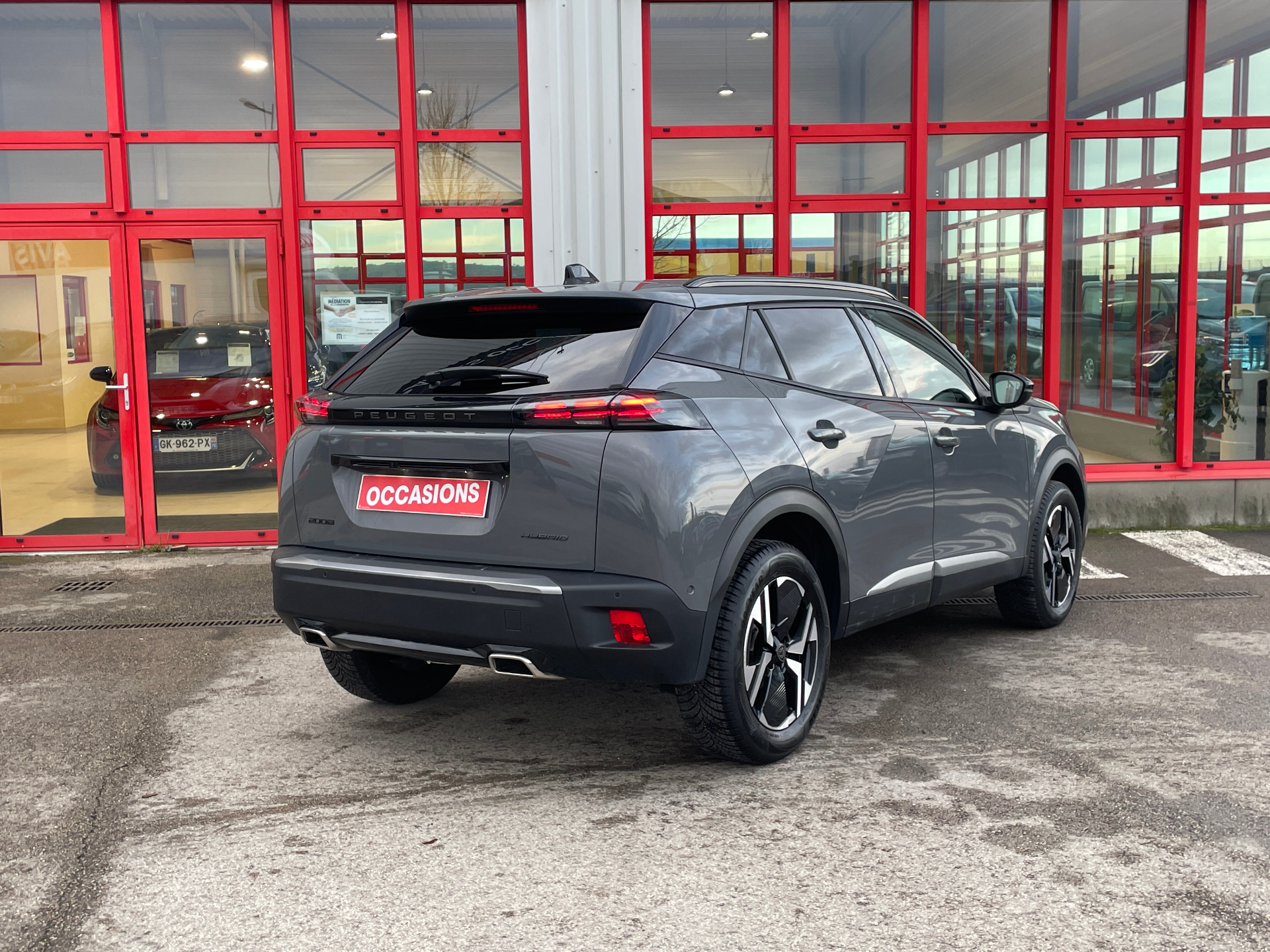 PEUGEOT 2008 Hybrid 136 e-DCS6 Allure - 5P