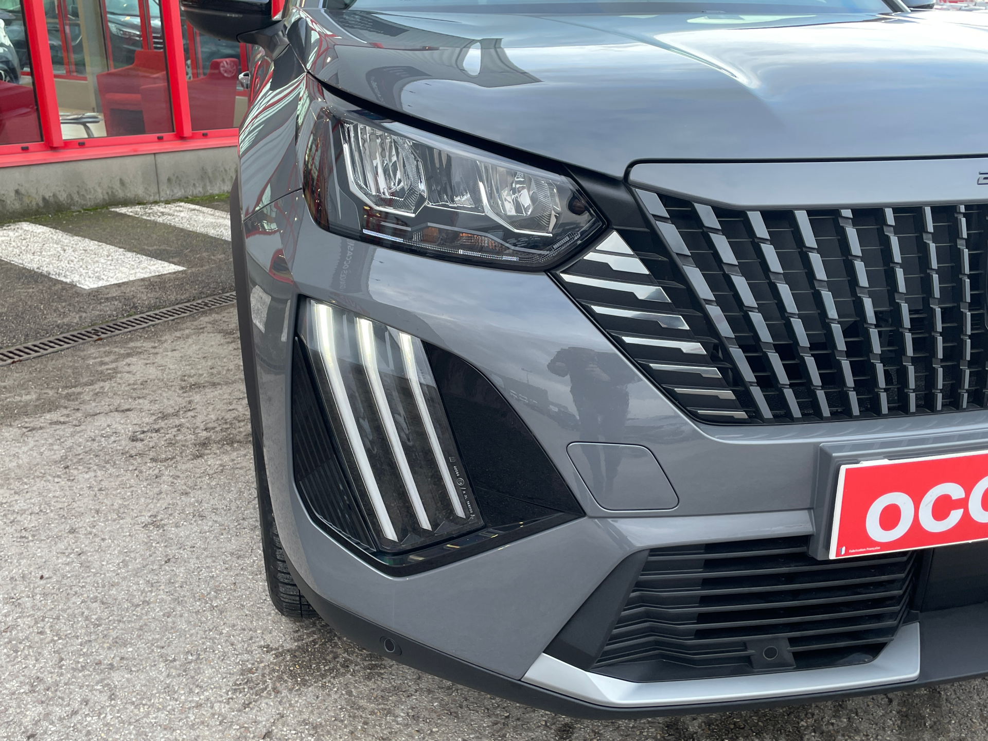 PEUGEOT 2008 Hybrid 136 e-DCS6 Allure - 5P