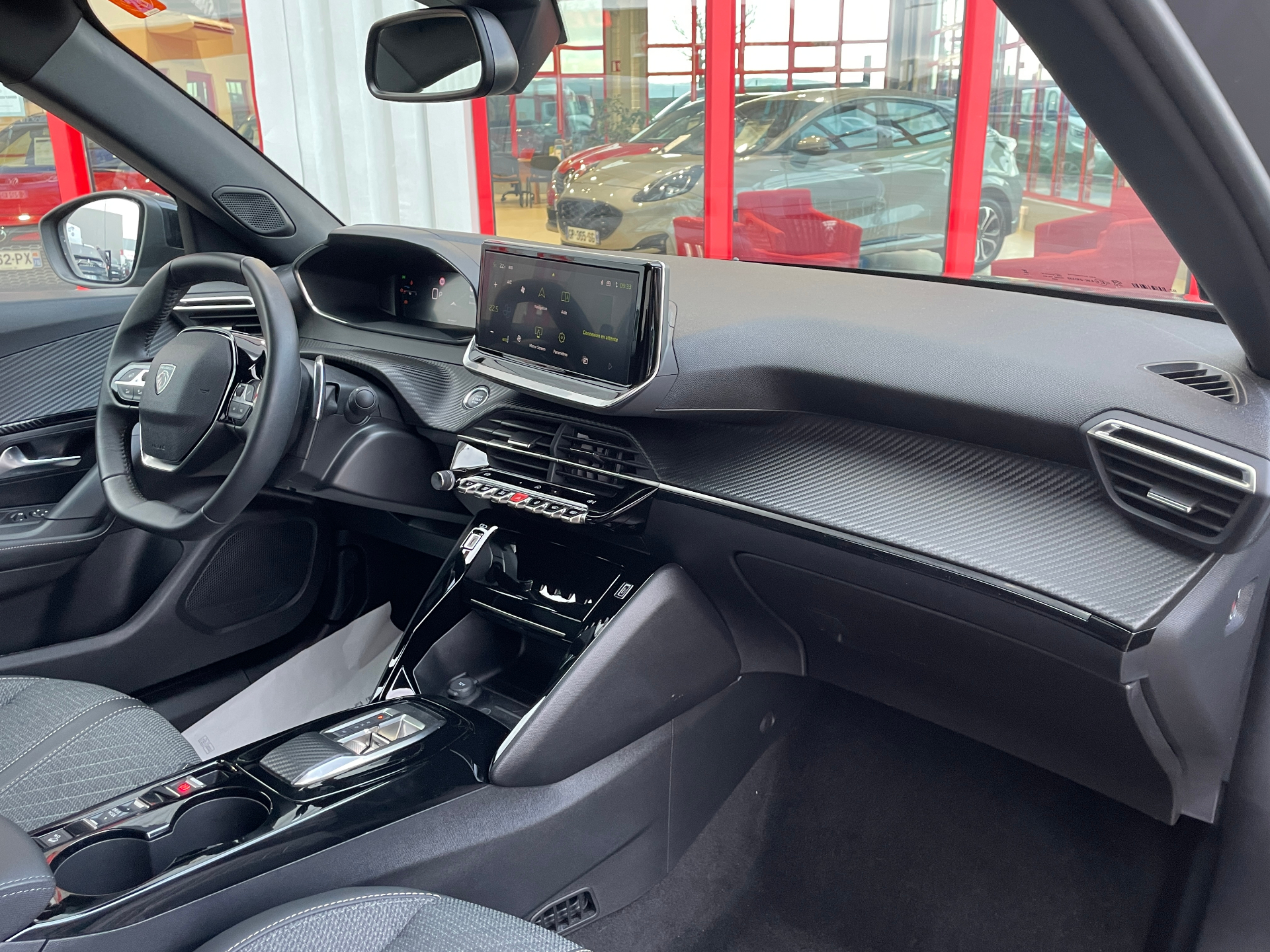 PEUGEOT 2008 Hybrid 136 e-DCS6 Allure - 5P