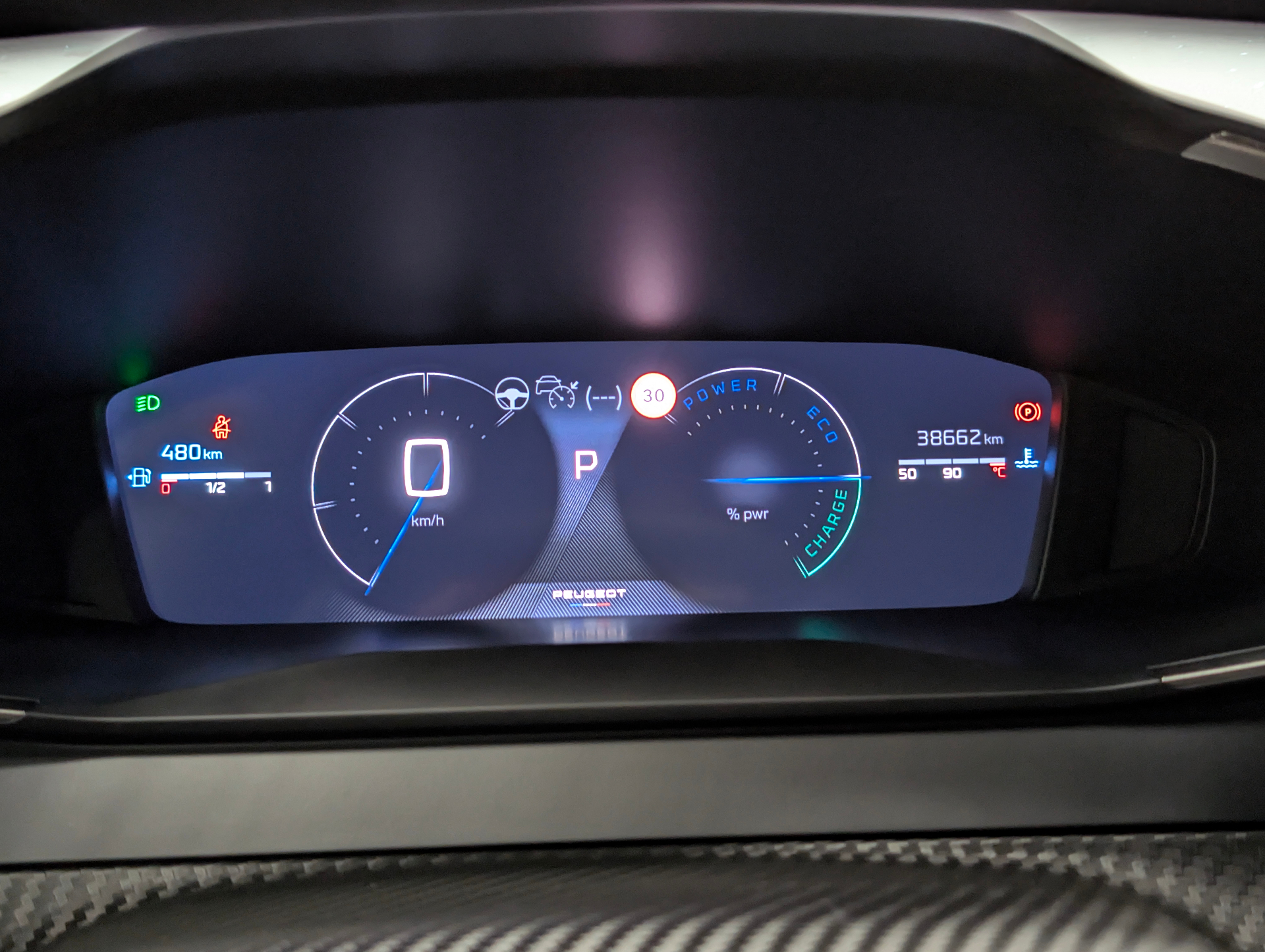 PEUGEOT 2008 Hybrid 136 e-DCS6 Allure
