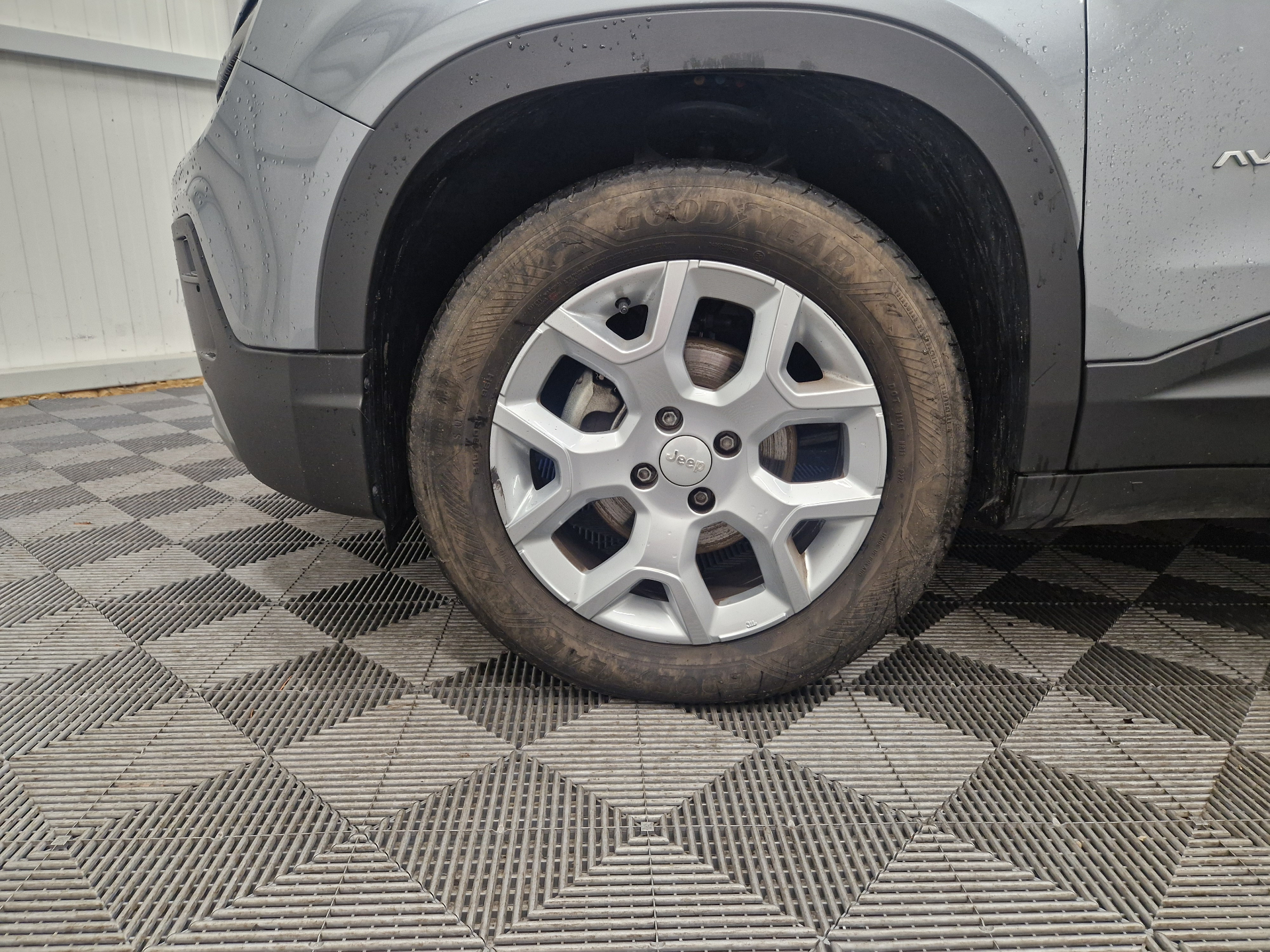 JEEP AVENGER 1.2 Turbo T3 100 ch BVM6