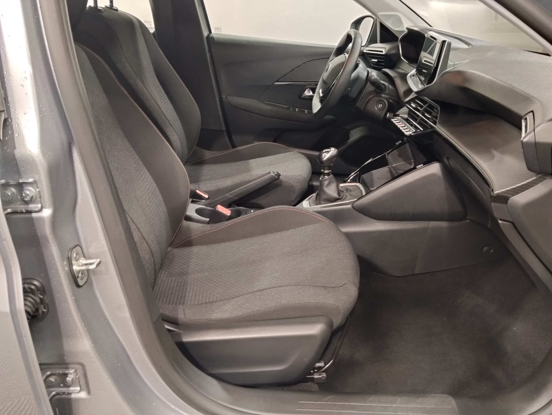 PEUGEOT 208 STYLE 100 CH BVM6