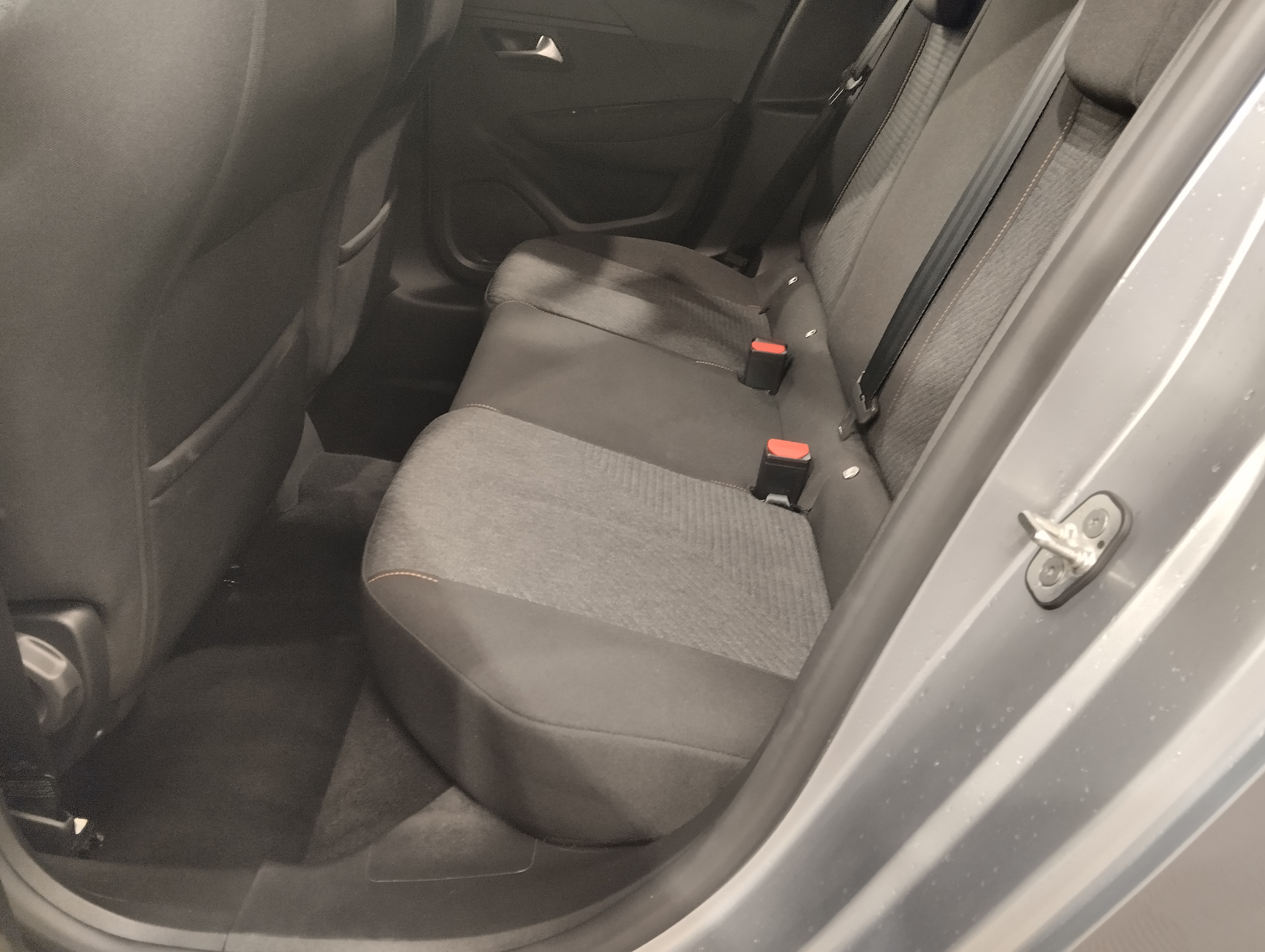 PEUGEOT 208 STYLE 100 CH BVM6