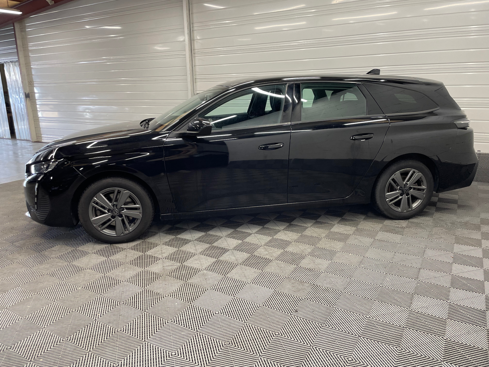 PEUGEOT 308 SW BlueHDi 130ch S&S EAT8 Active Pack